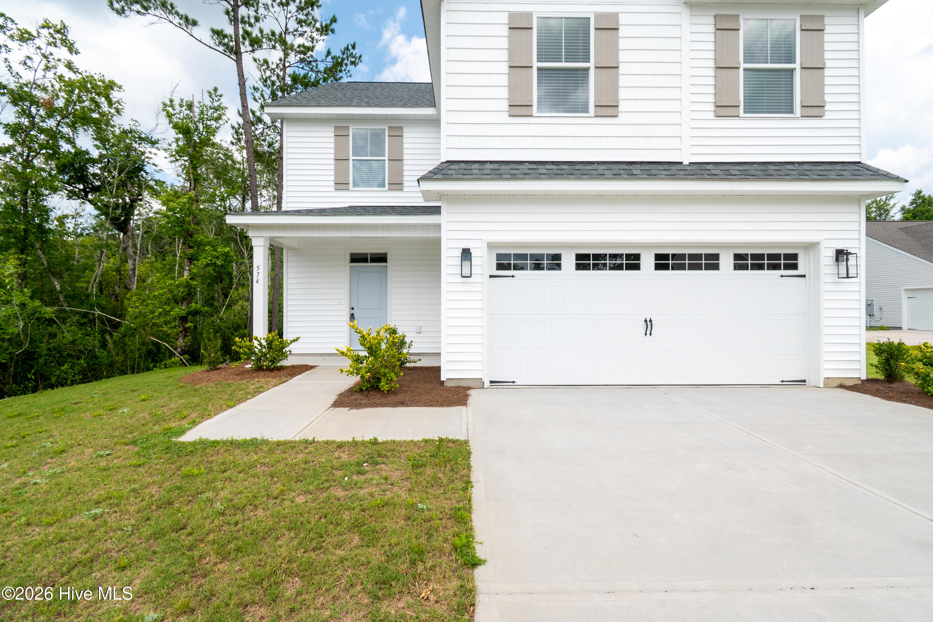 574 Poppleton Drive Property Photo 3