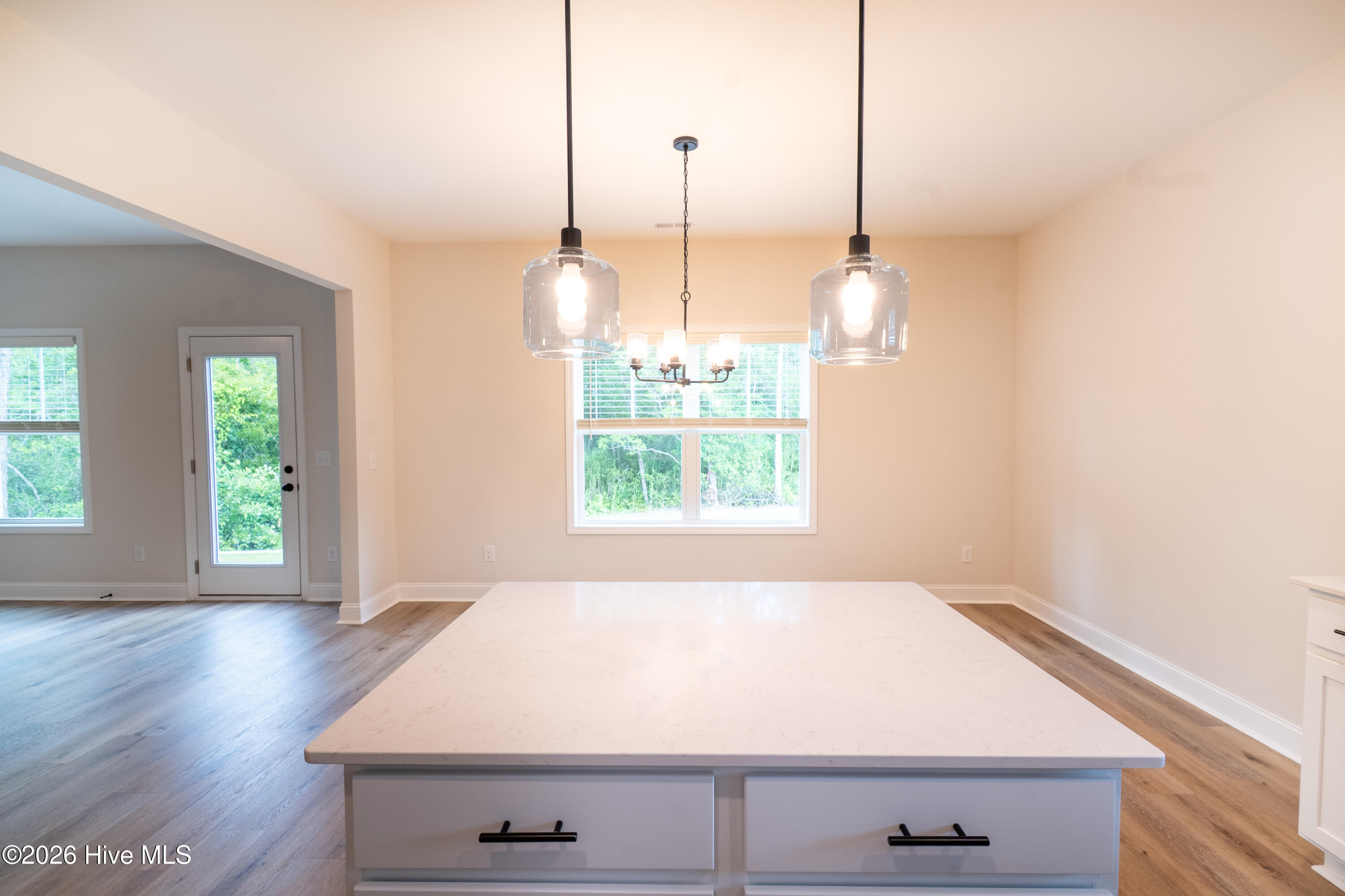 574 Poppleton Drive Property Photo 12