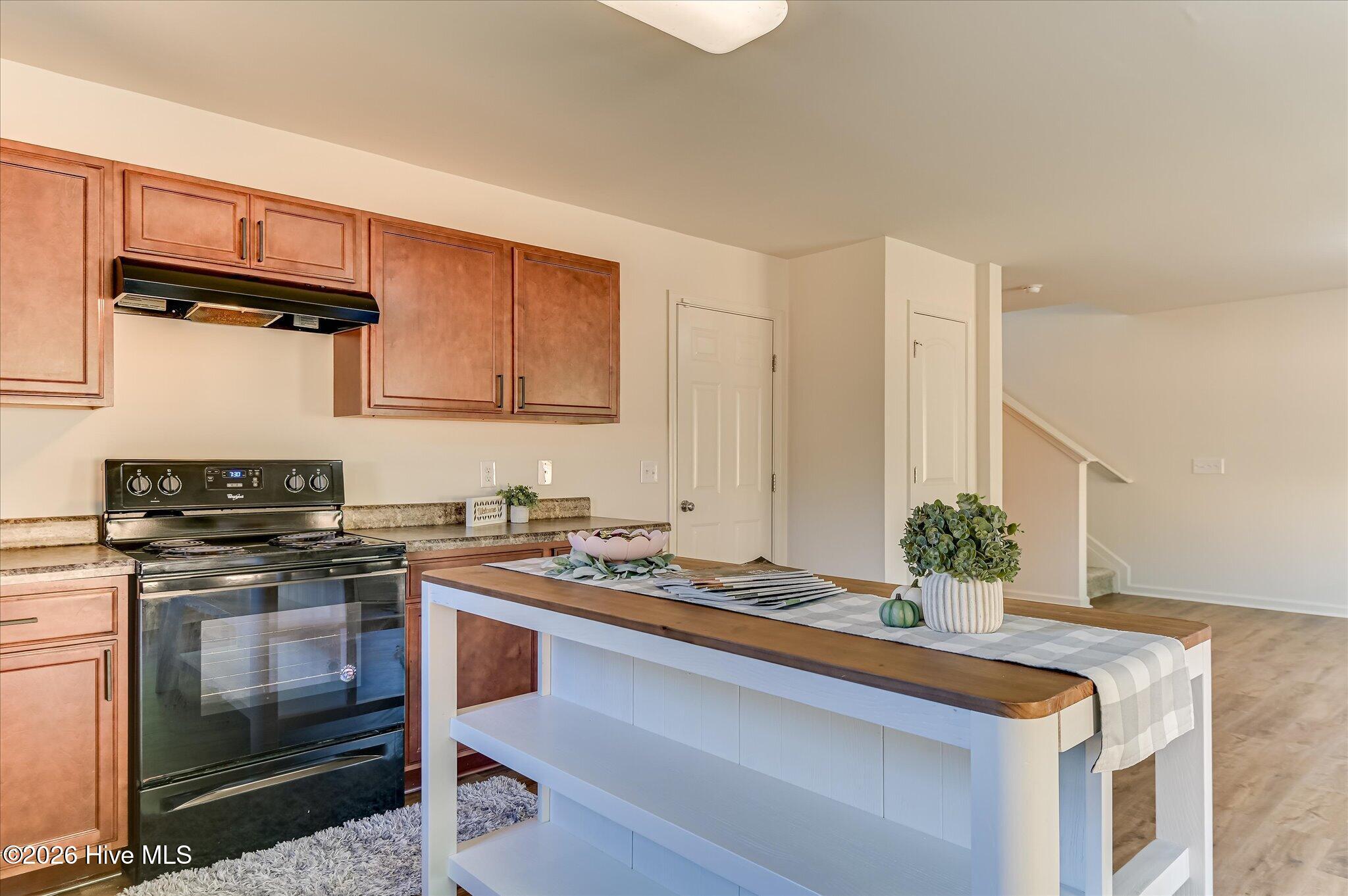 3403 Wisteria Lane Property Photo 17