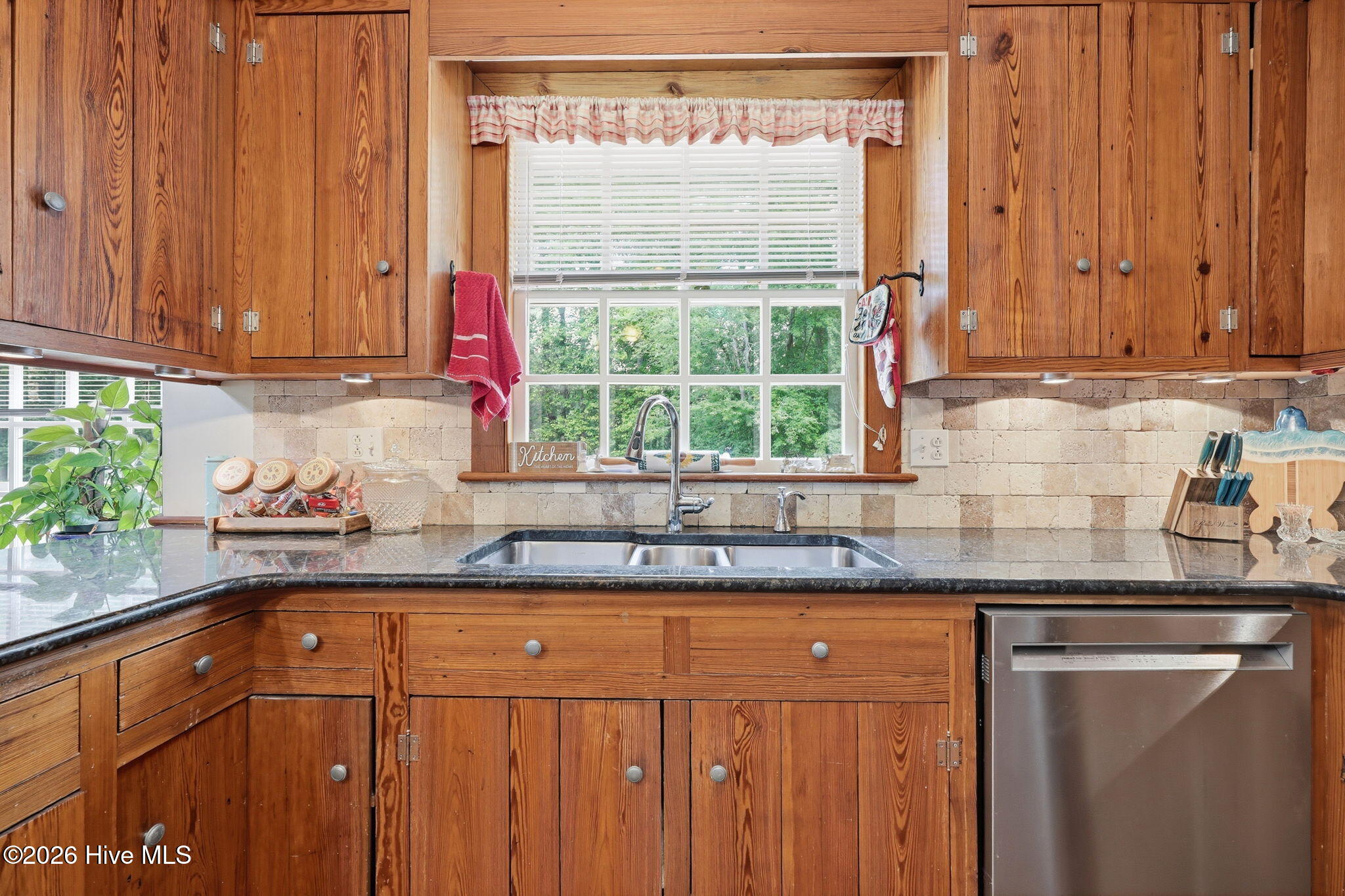 2428 Mcnair Road Property Photo 32