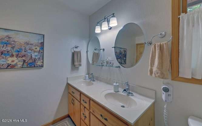 127 Lazy Creek Lane Property Photo 12