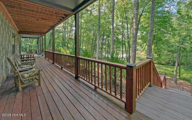 127 Lazy Creek Lane Property Photo 32
