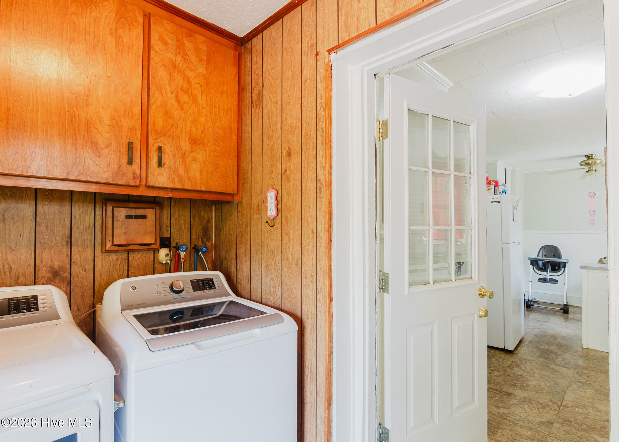 303 Myrtle Avenue Property Photo 9
