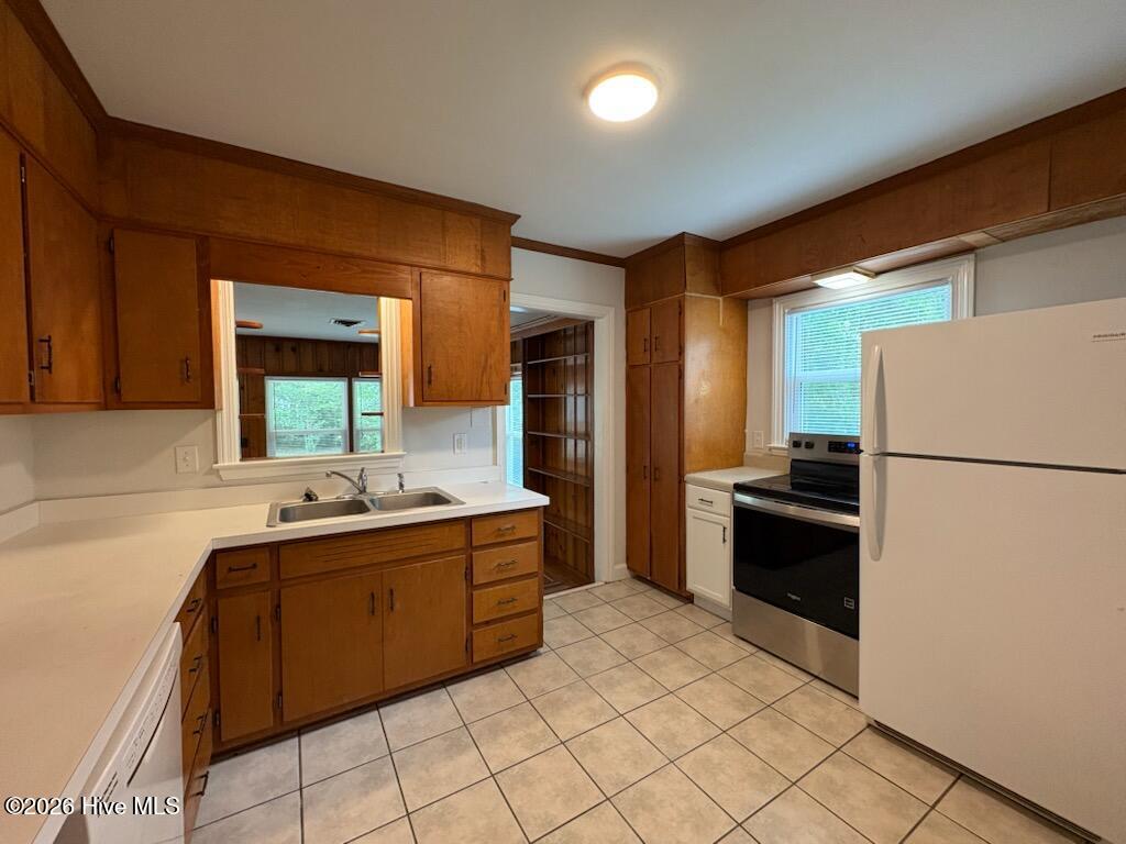 207 Talbot Street Property Photo 8