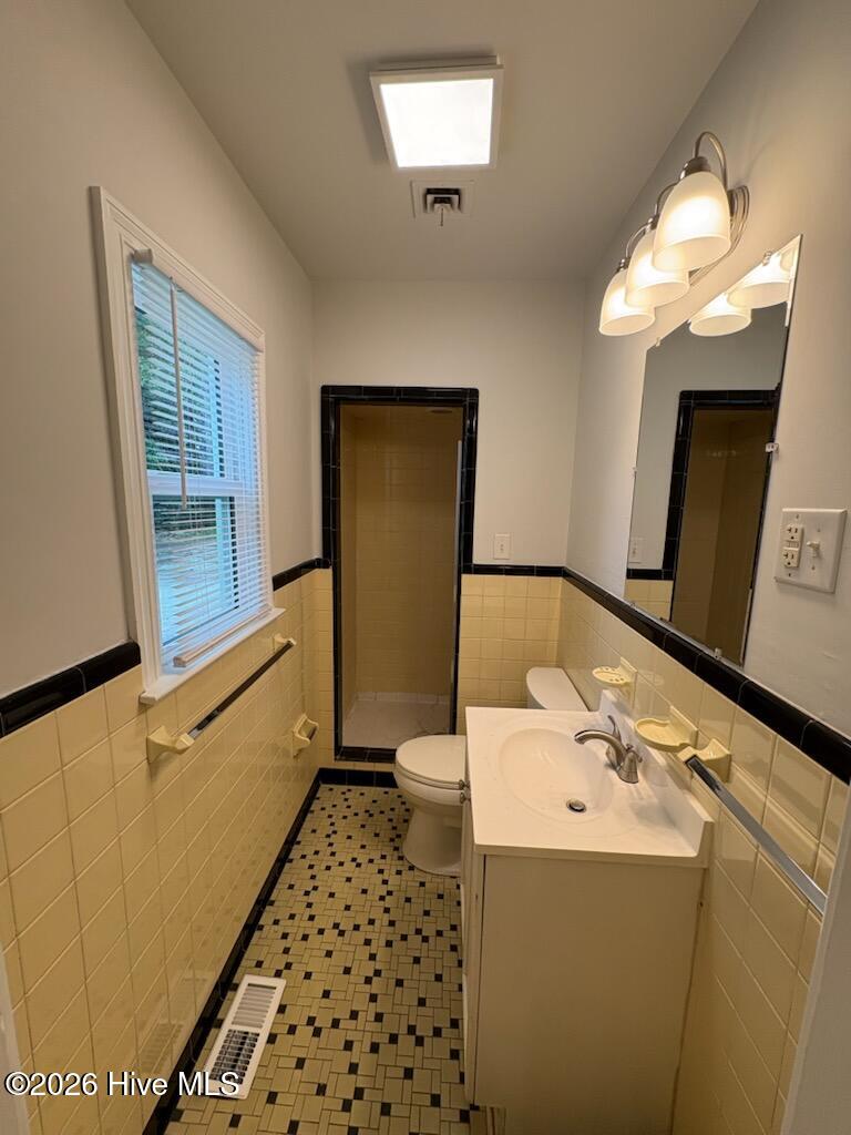207 Talbot Street Property Photo 17