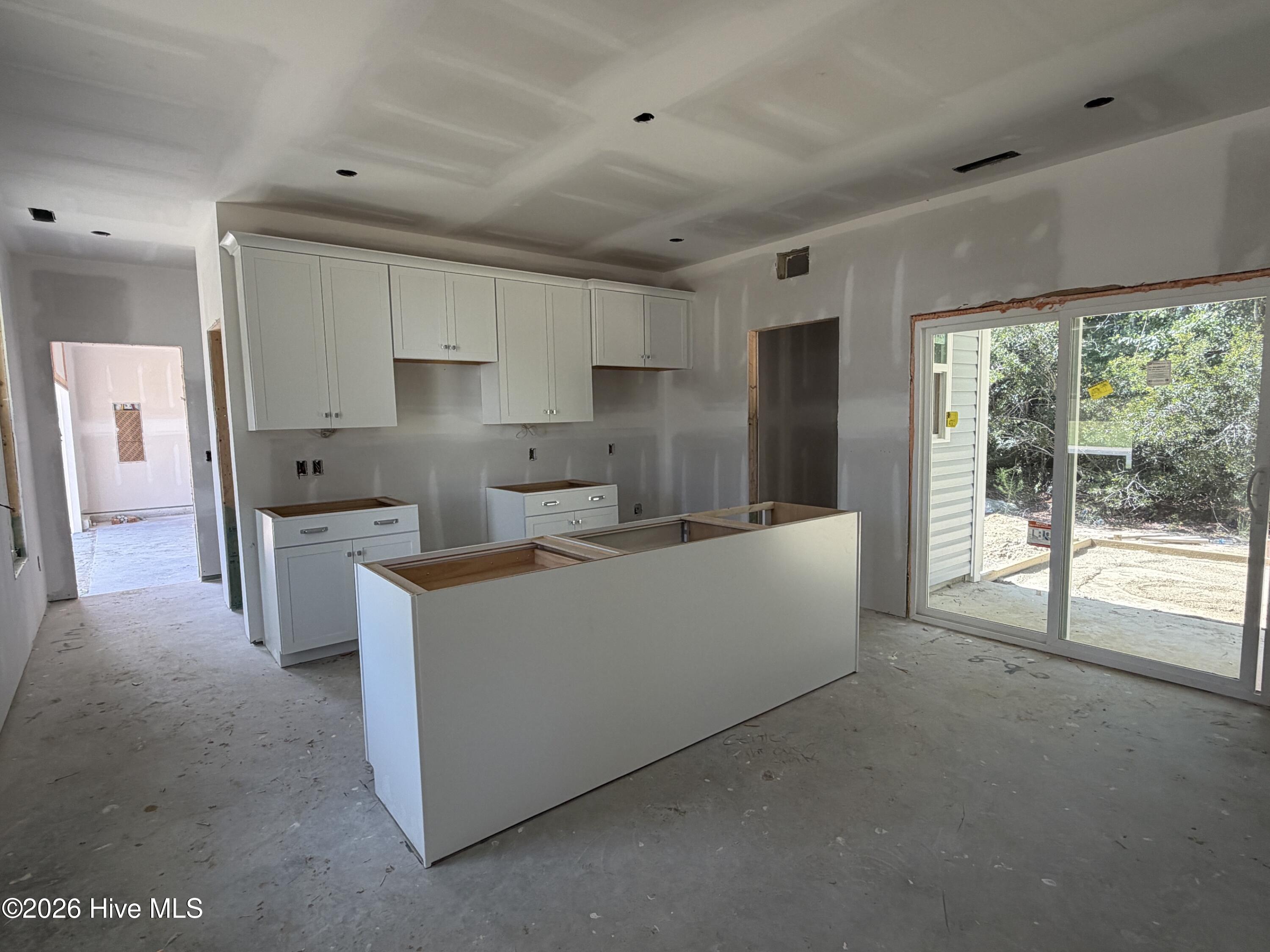 176 S Bandwheel Way Property Photo 6