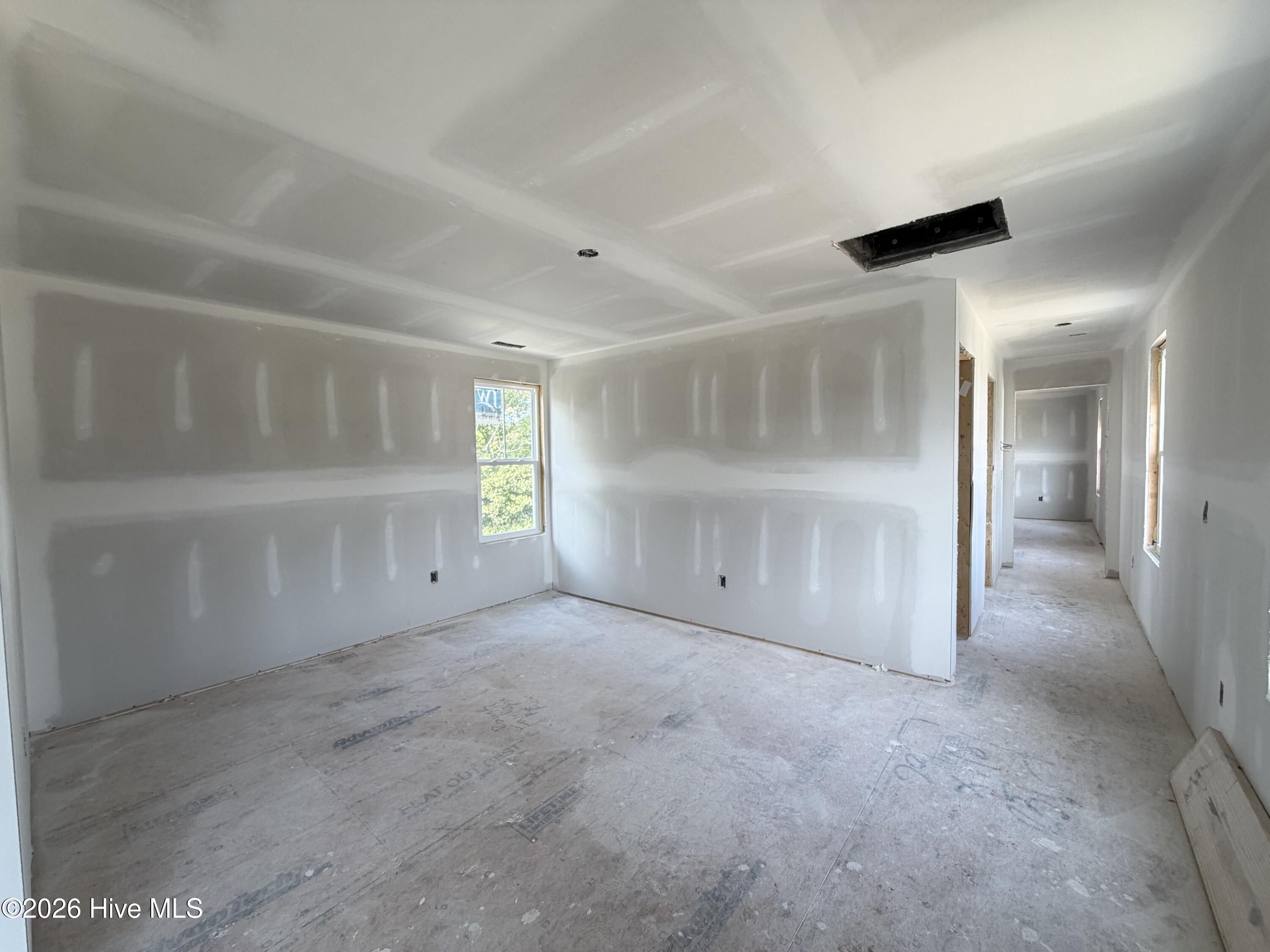 176 S Bandwheel Way Property Photo 9