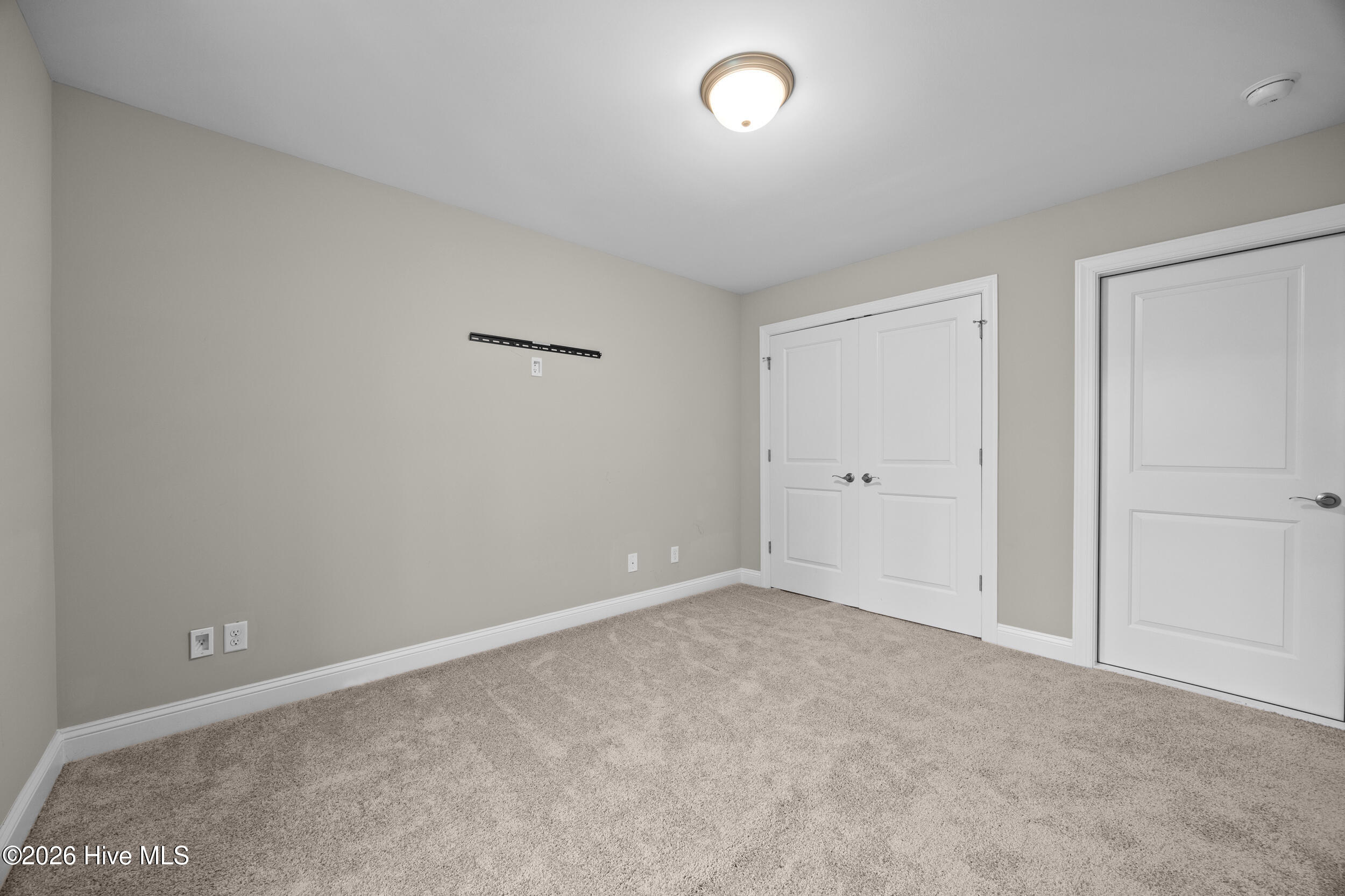 330 Crown Pointe Drive Property Photo 41