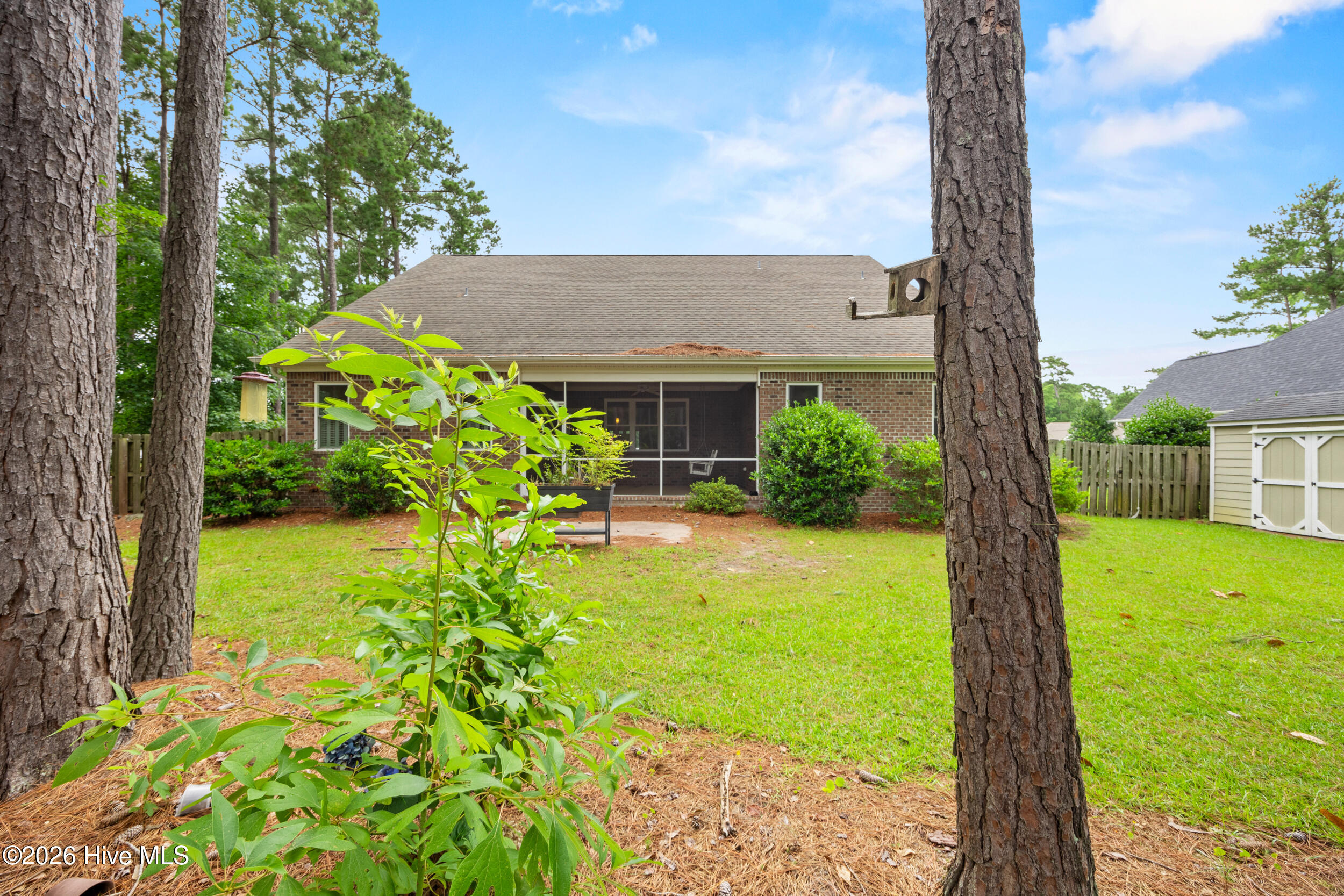 330 Crown Pointe Drive Property Photo 49