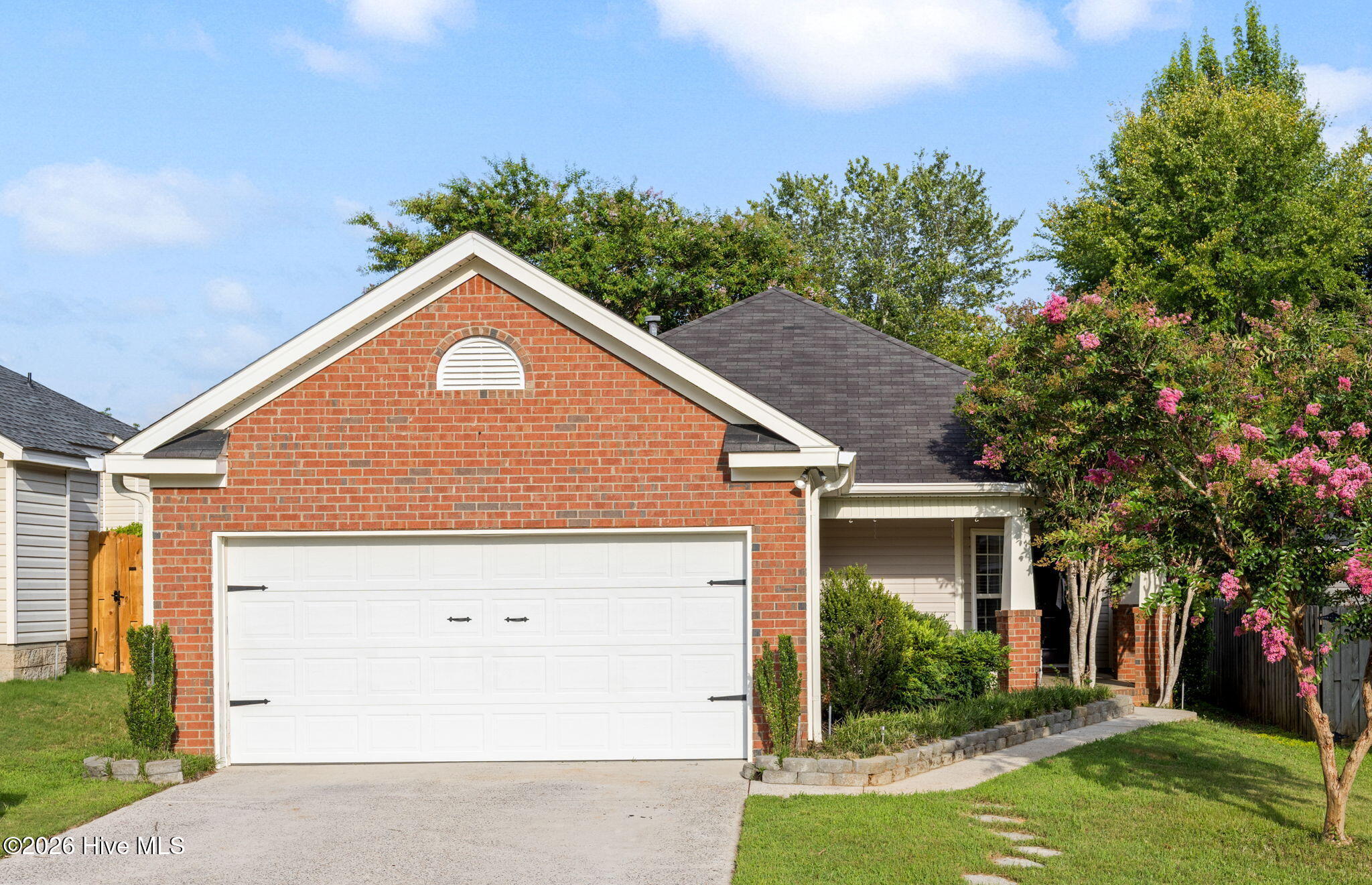 2012 Summerton Circle Property Photo 1