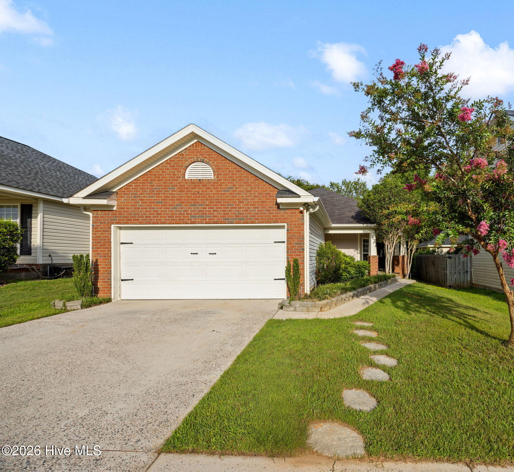 2012 Summerton Circle Property Photo 8