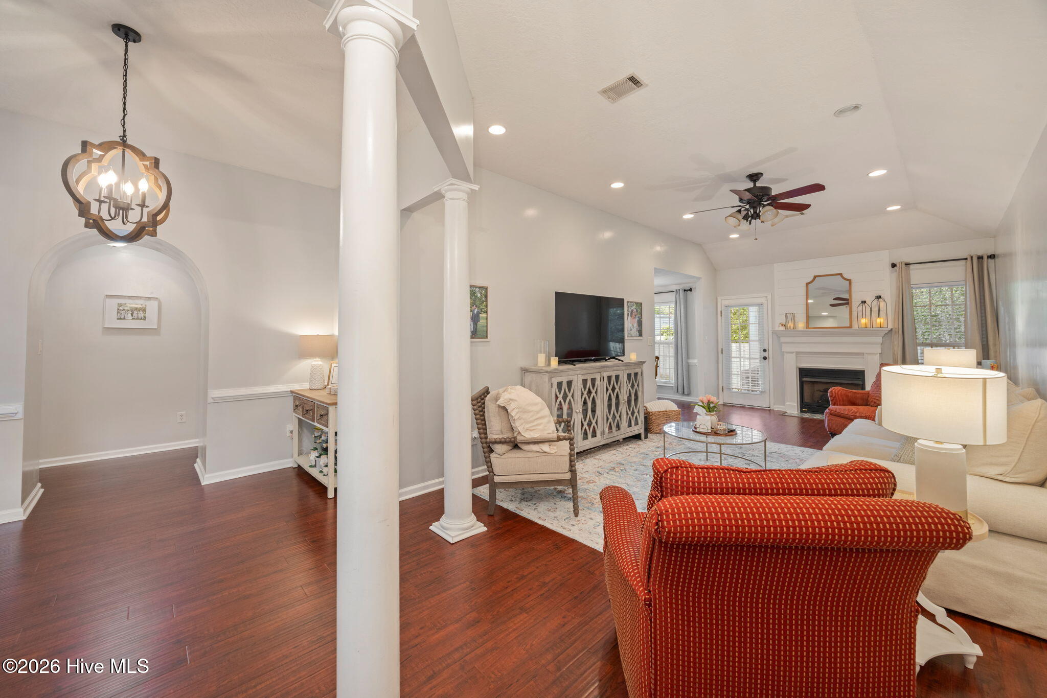 2012 Summerton Circle Property Photo 16