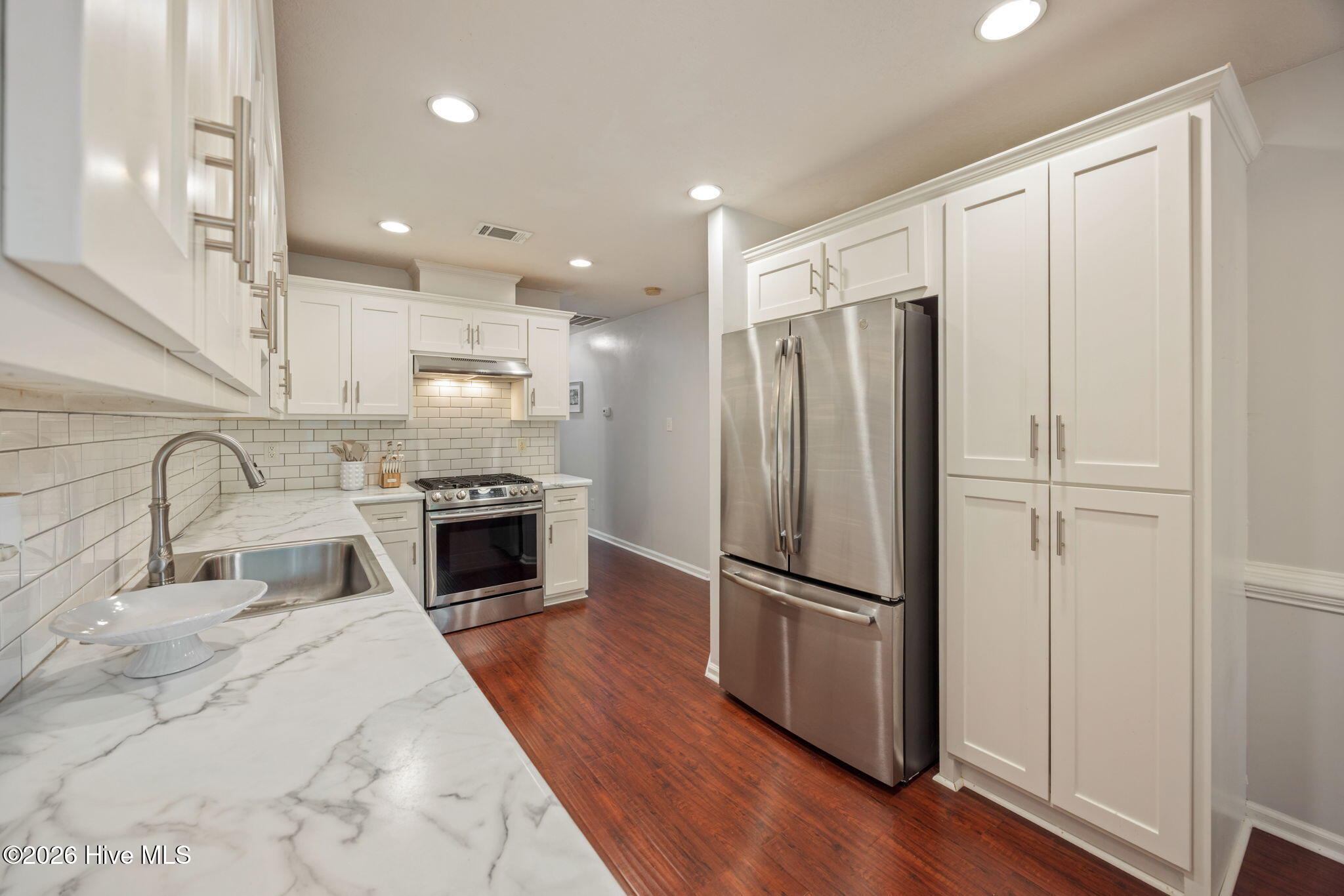 2012 Summerton Circle Property Photo 25