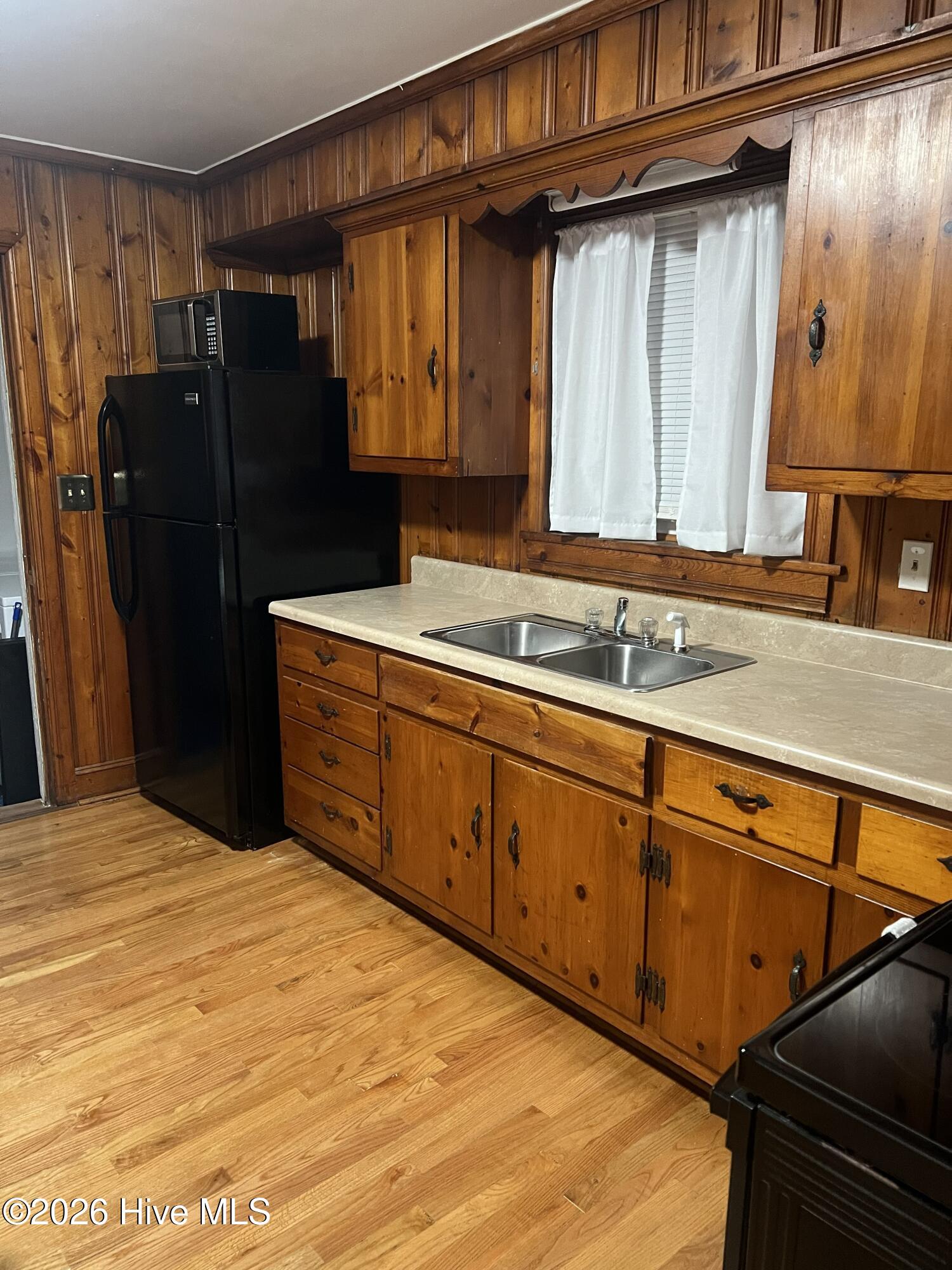 1007 Romaine Street Property Photo 12