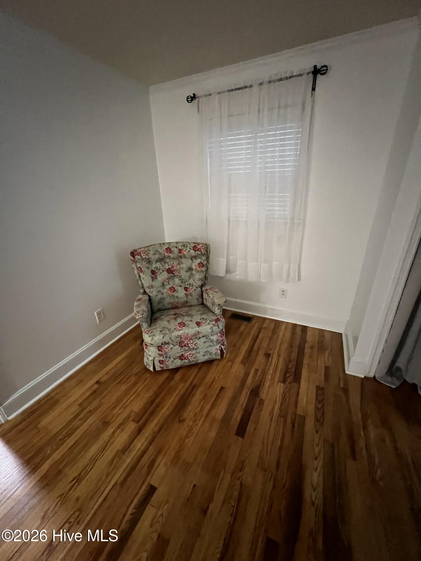 1007 Romaine Street Property Photo 17