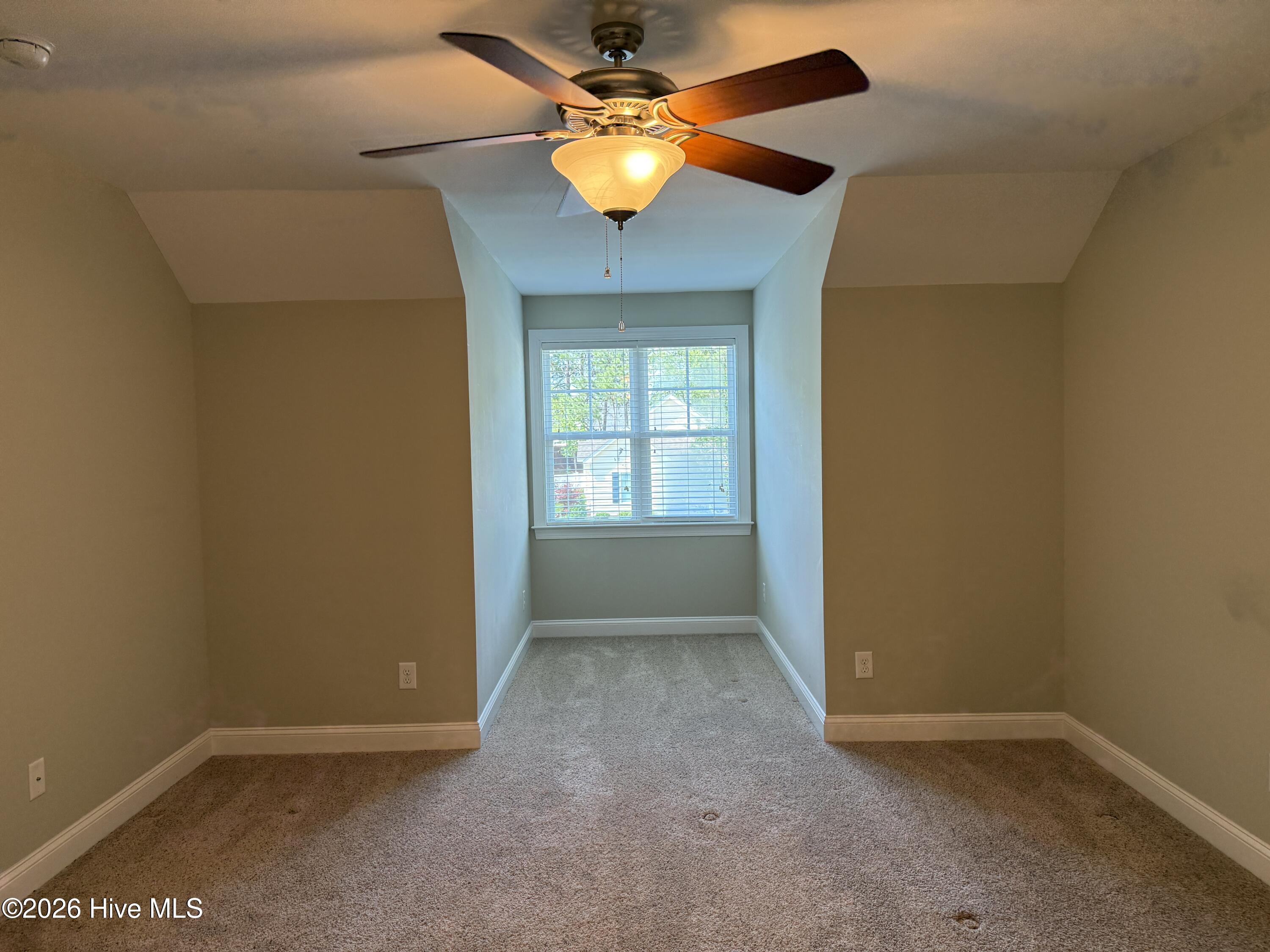 3103 Live Oak Lane N B Property Photo 18