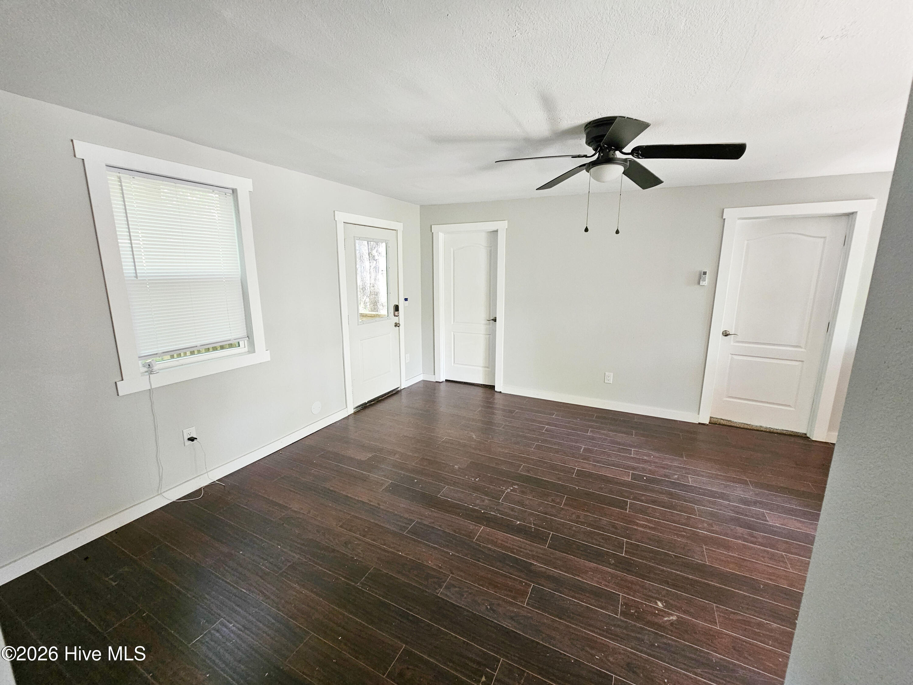 128 Manor Drive A & B Property Photo 12