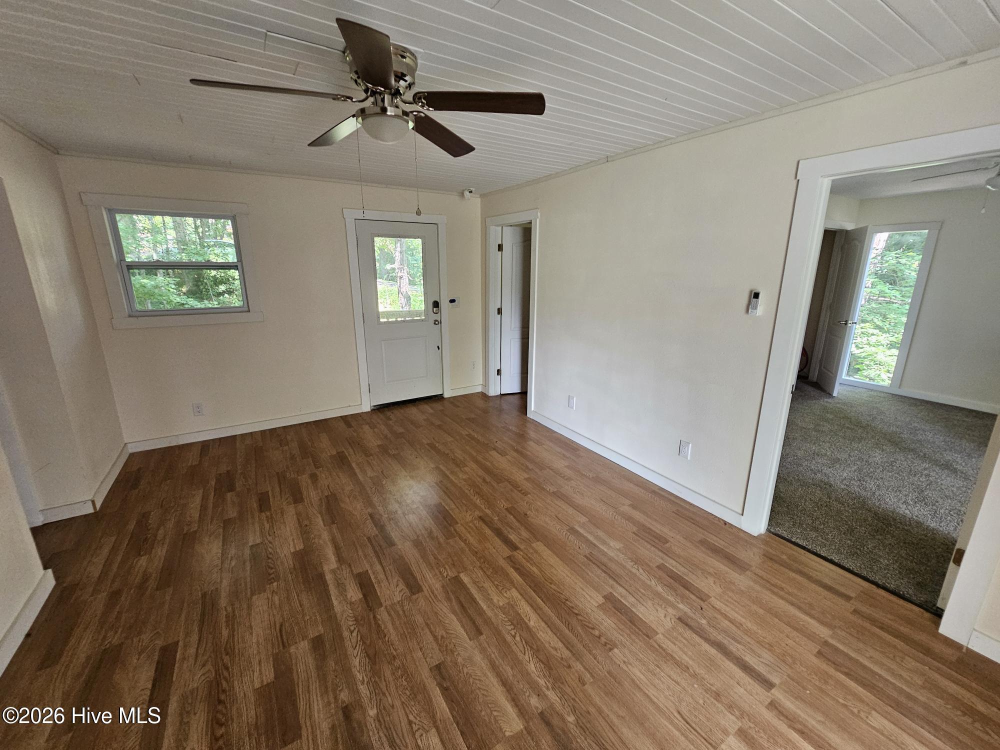 128 Manor Drive A & B Property Photo 30