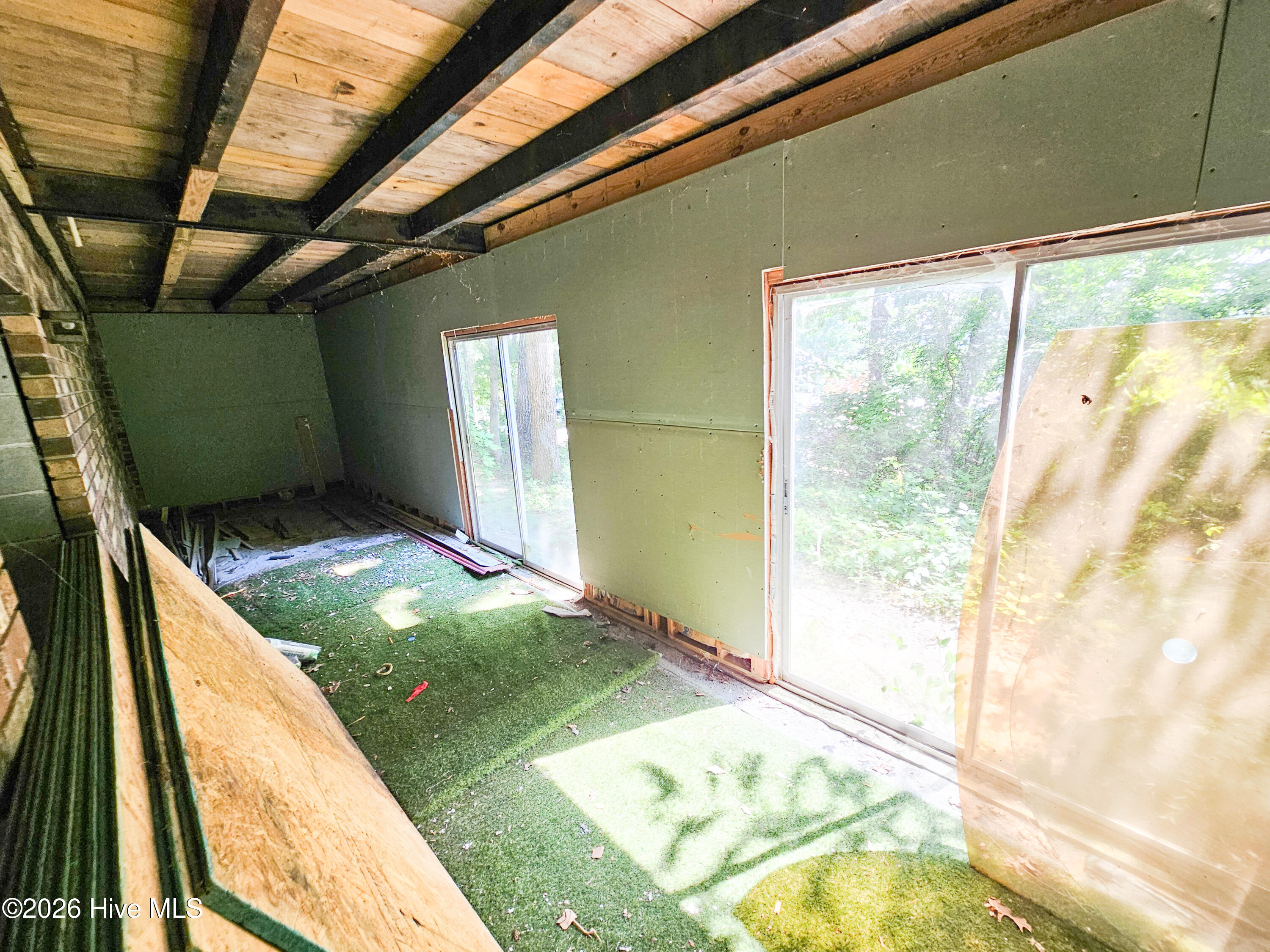 128 Manor Drive A & B Property Photo 43