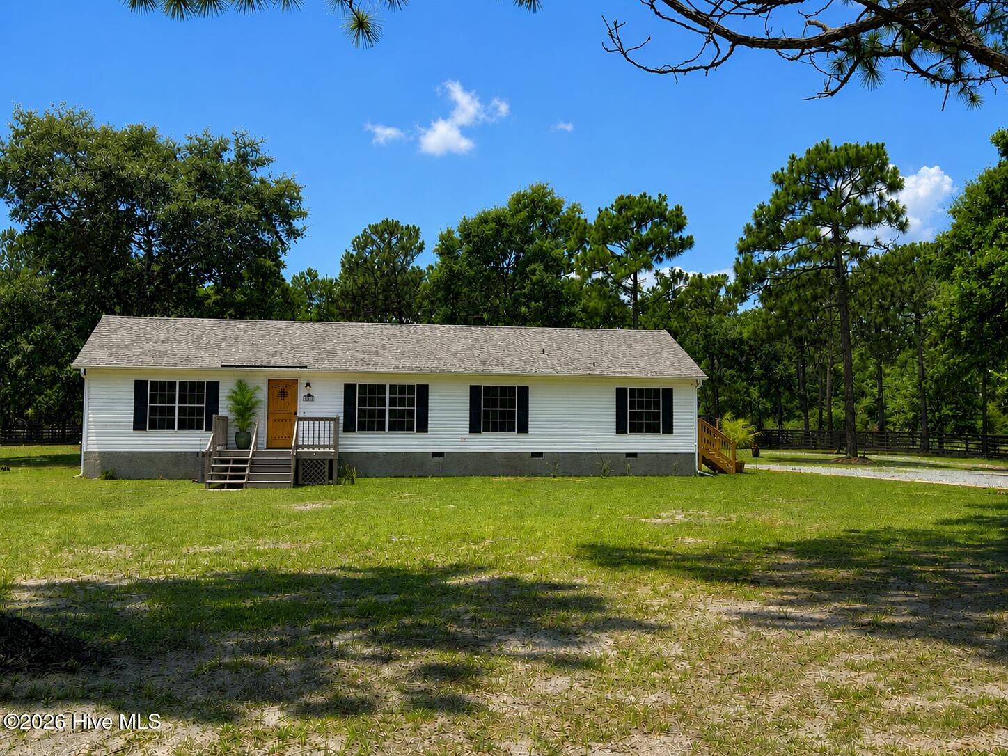 1265 Gilbert Road Se Property Photo 3