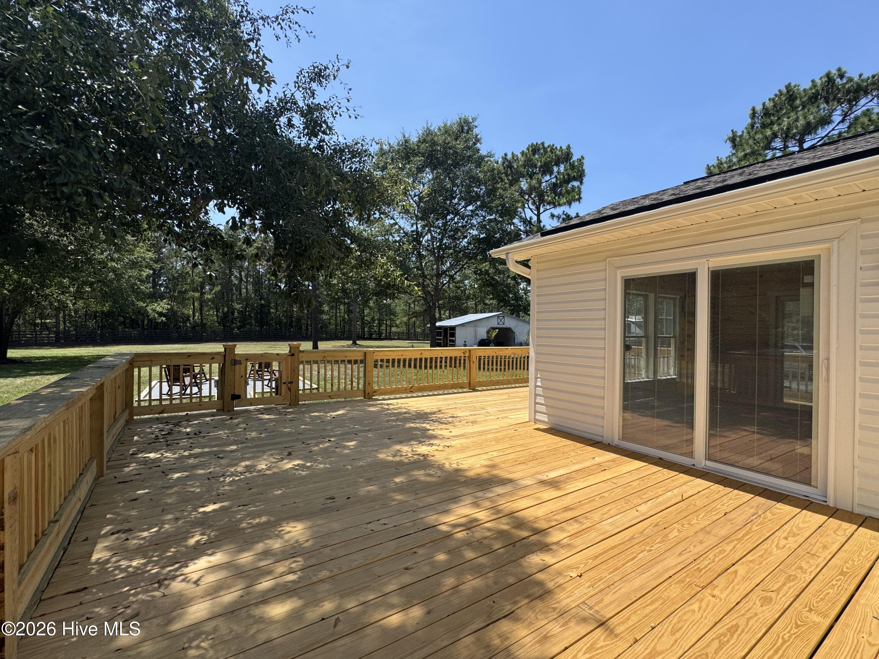 1265 Gilbert Road Se Property Photo 8