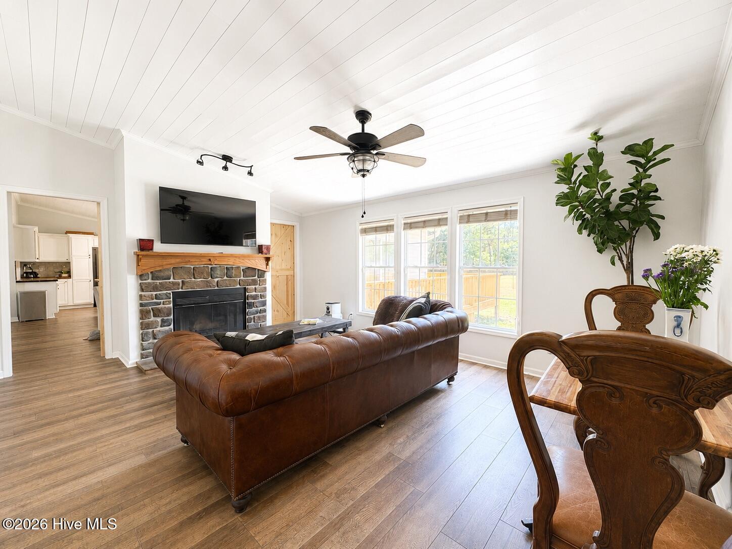 1265 Gilbert Road Se Property Photo 13