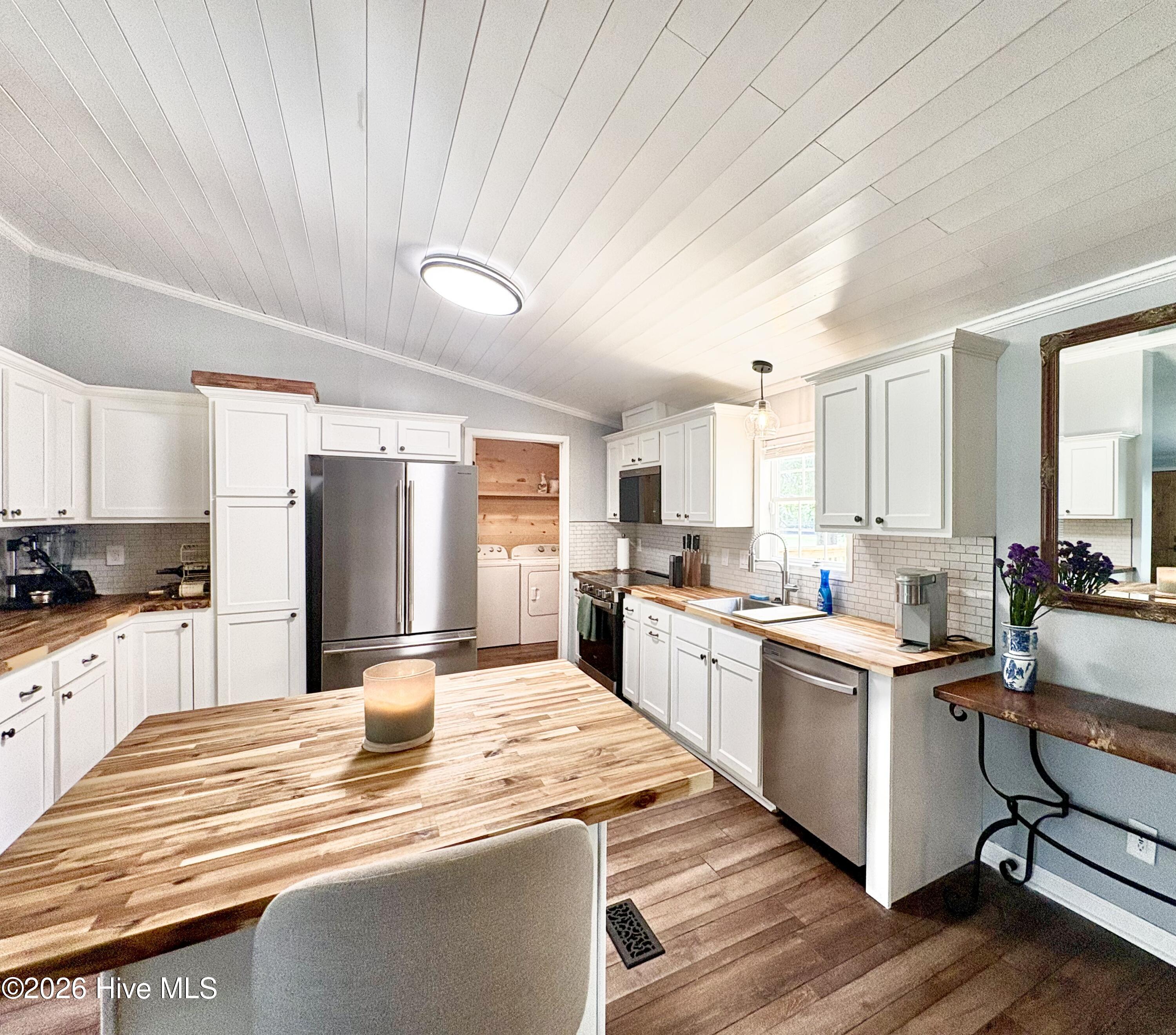 1265 Gilbert Road Se Property Photo 16
