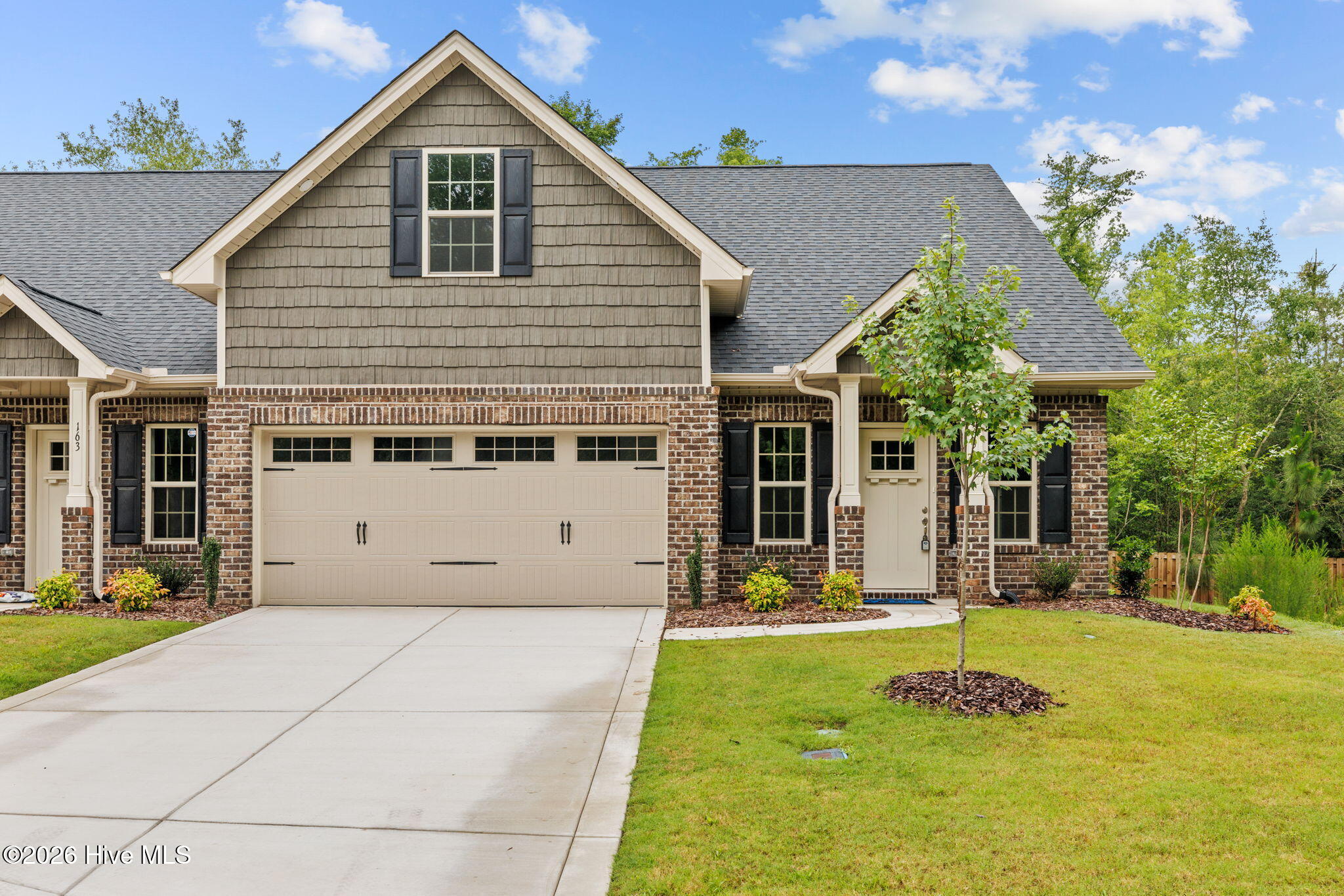 165 Lark Drive Property Photo 1