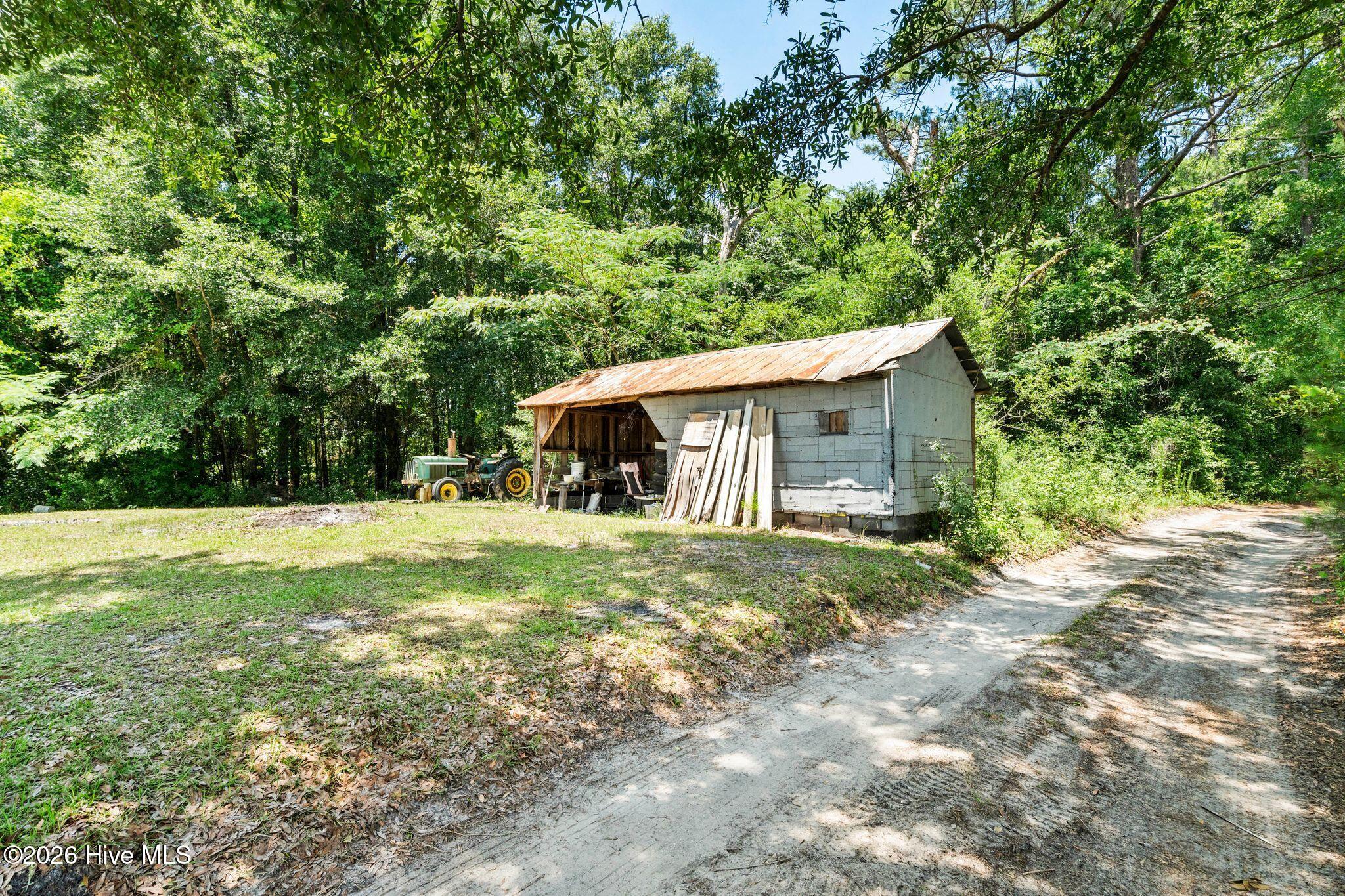 296 Middle River Road Ne Property Photo 43