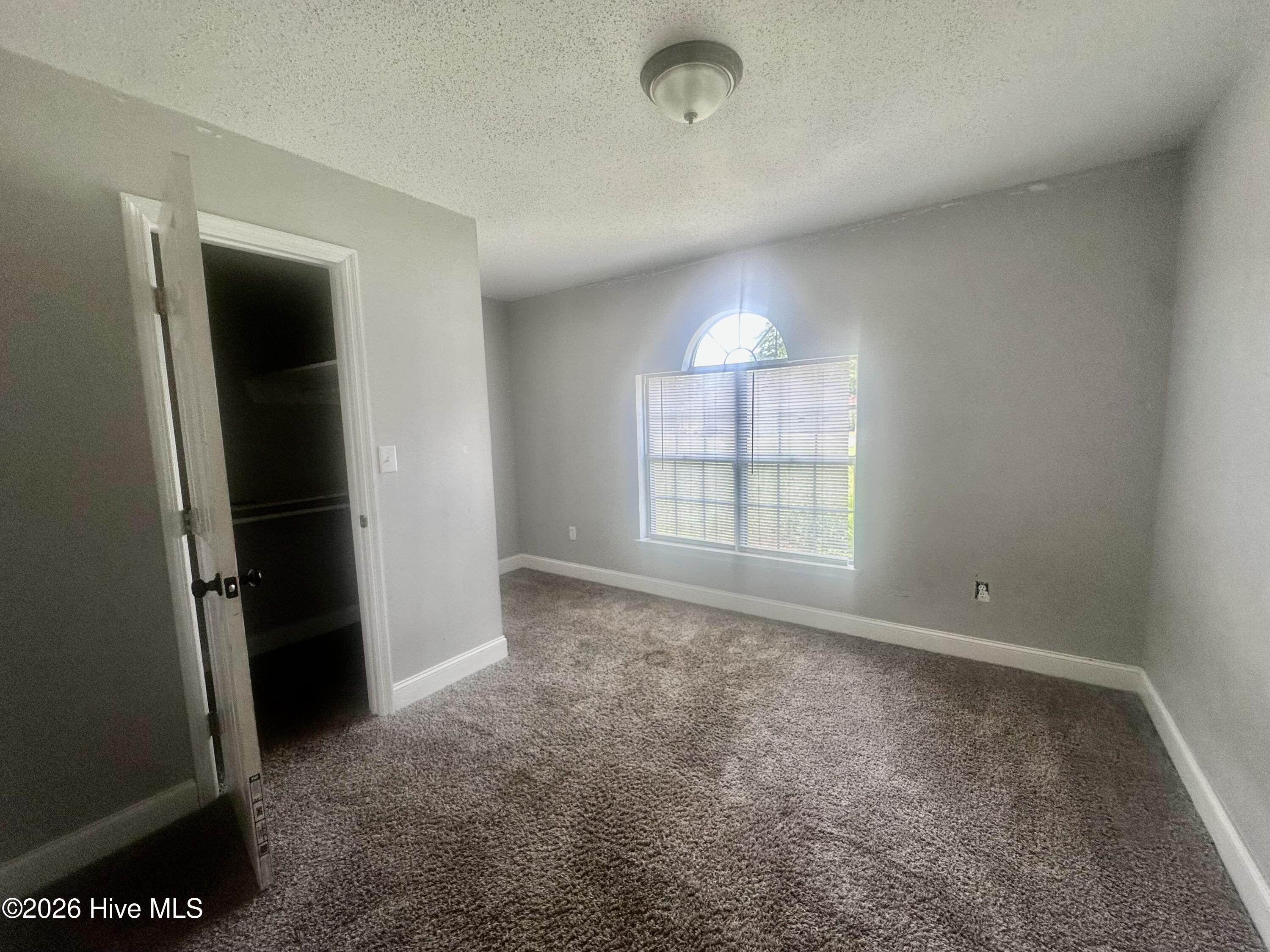 1712 Harrogate Drive Property Photo 8