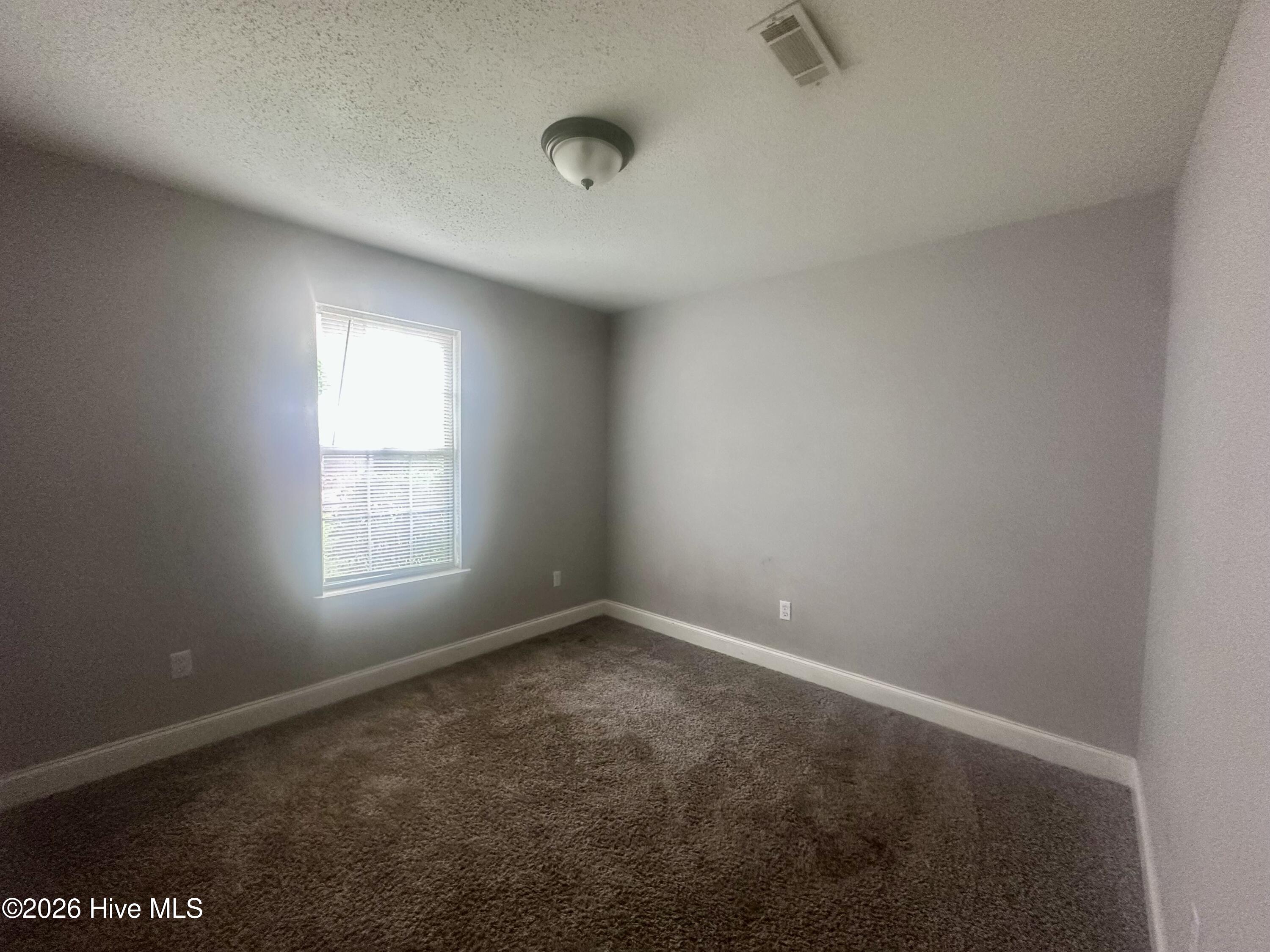 1712 Harrogate Drive Property Photo 10