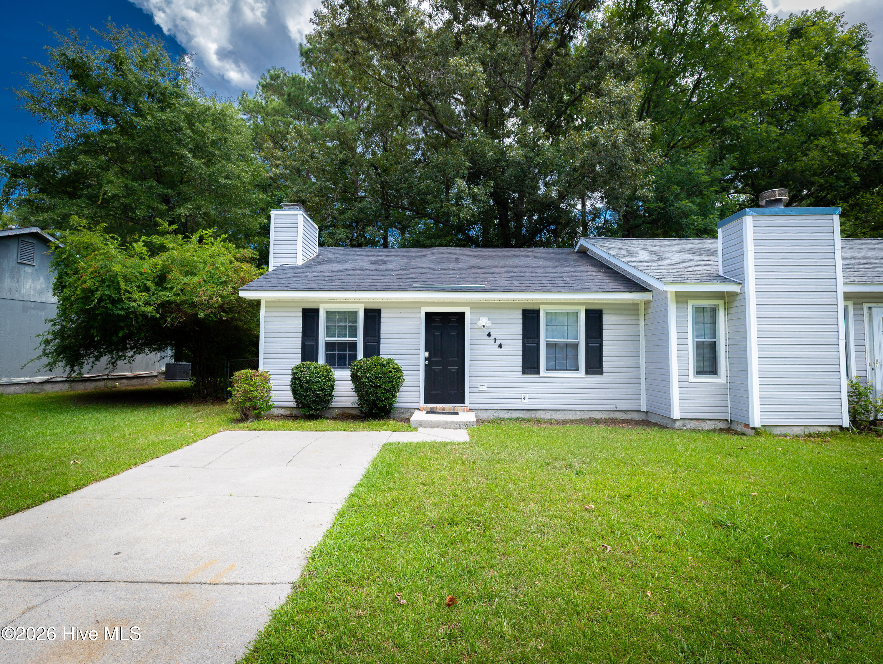 414 Cedar Creek Drive Property Photo 1