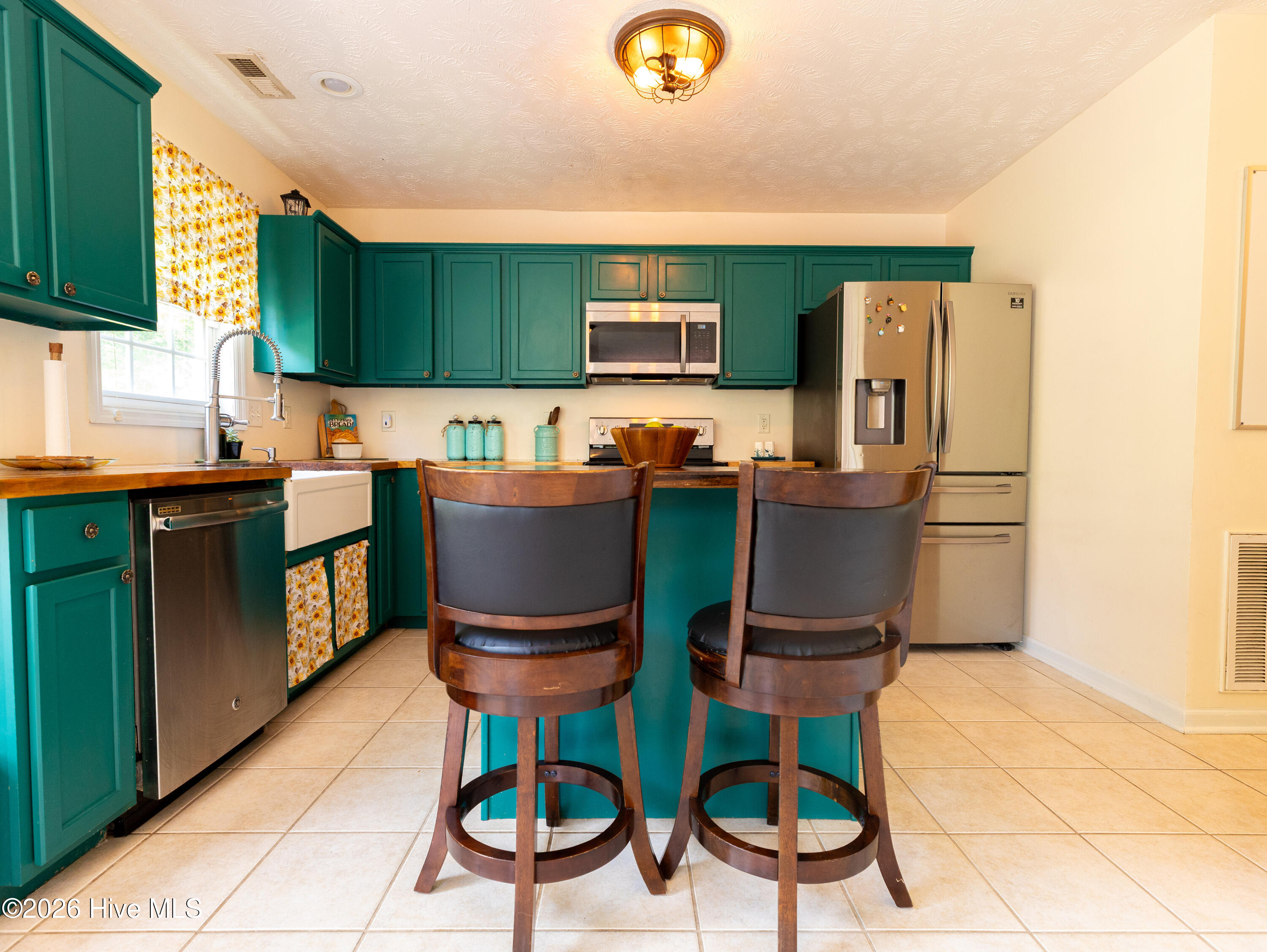 228 Rutherford Way Property Photo 9