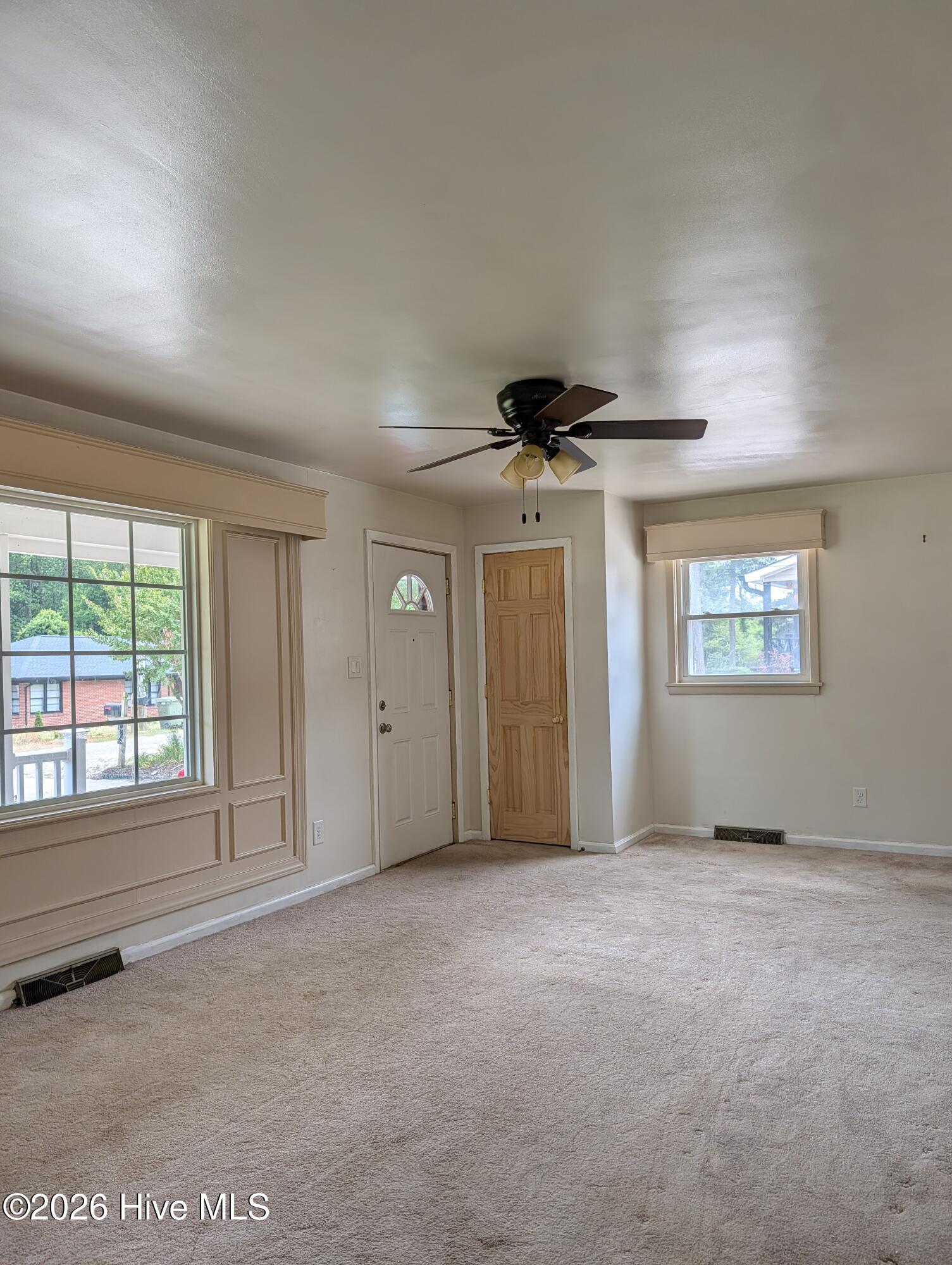109 Forest View Drive Property Photo 4