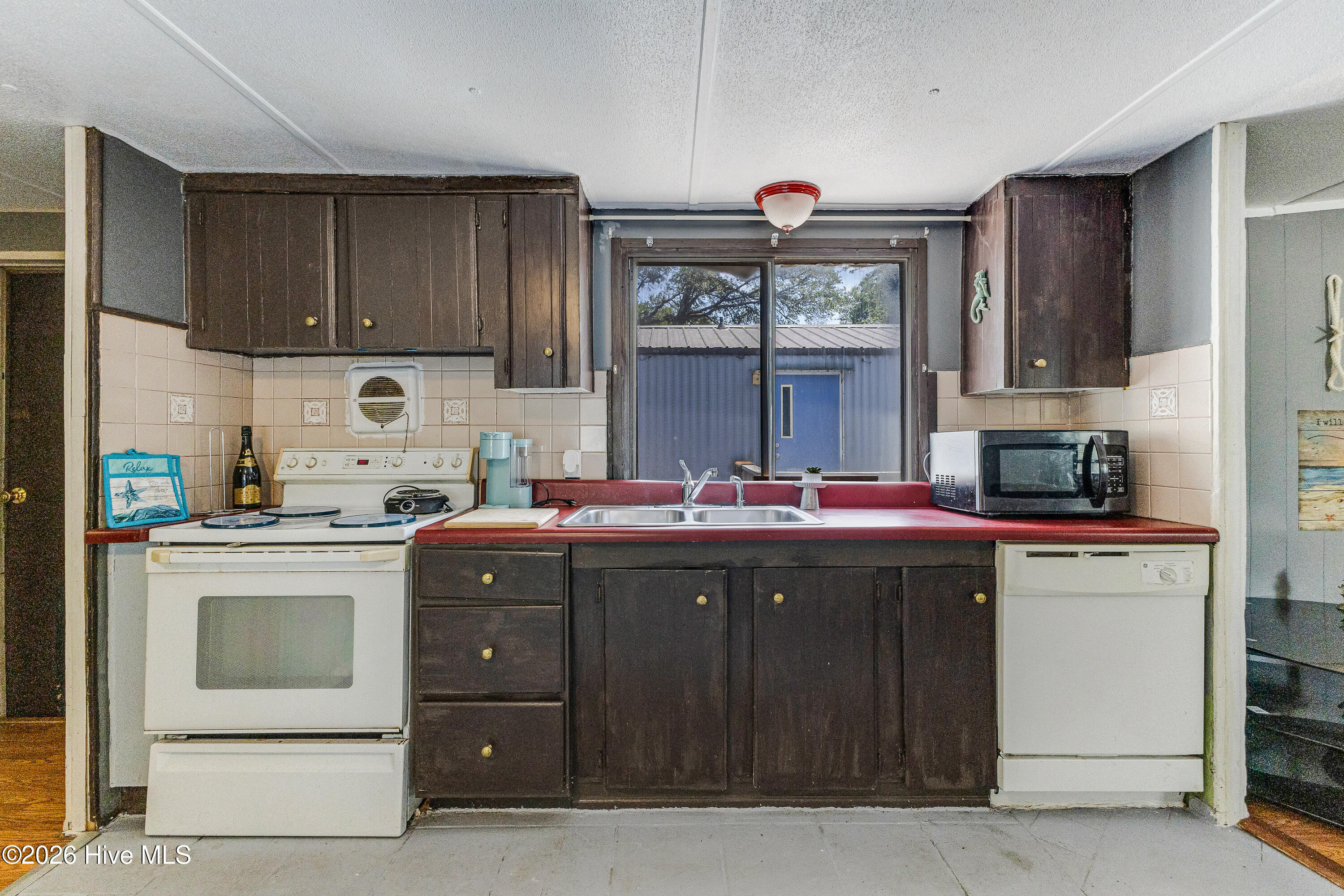 2524 Barracuda Street Sw Property Photo 13