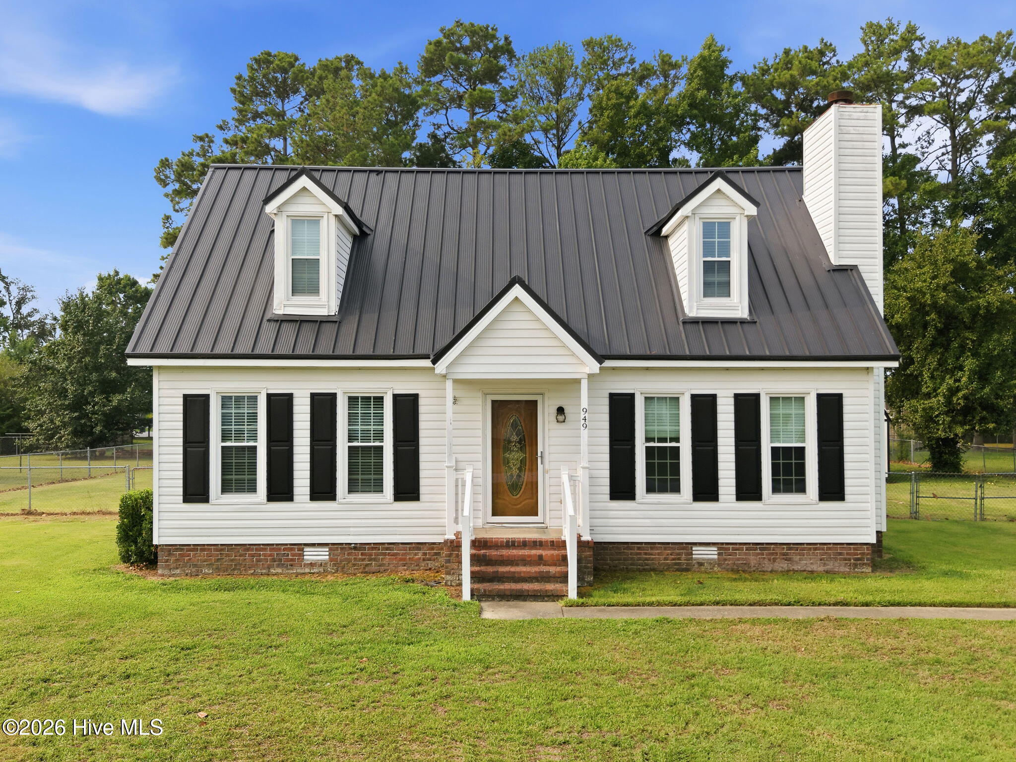 949 Teakwood Drive Property Photo 1