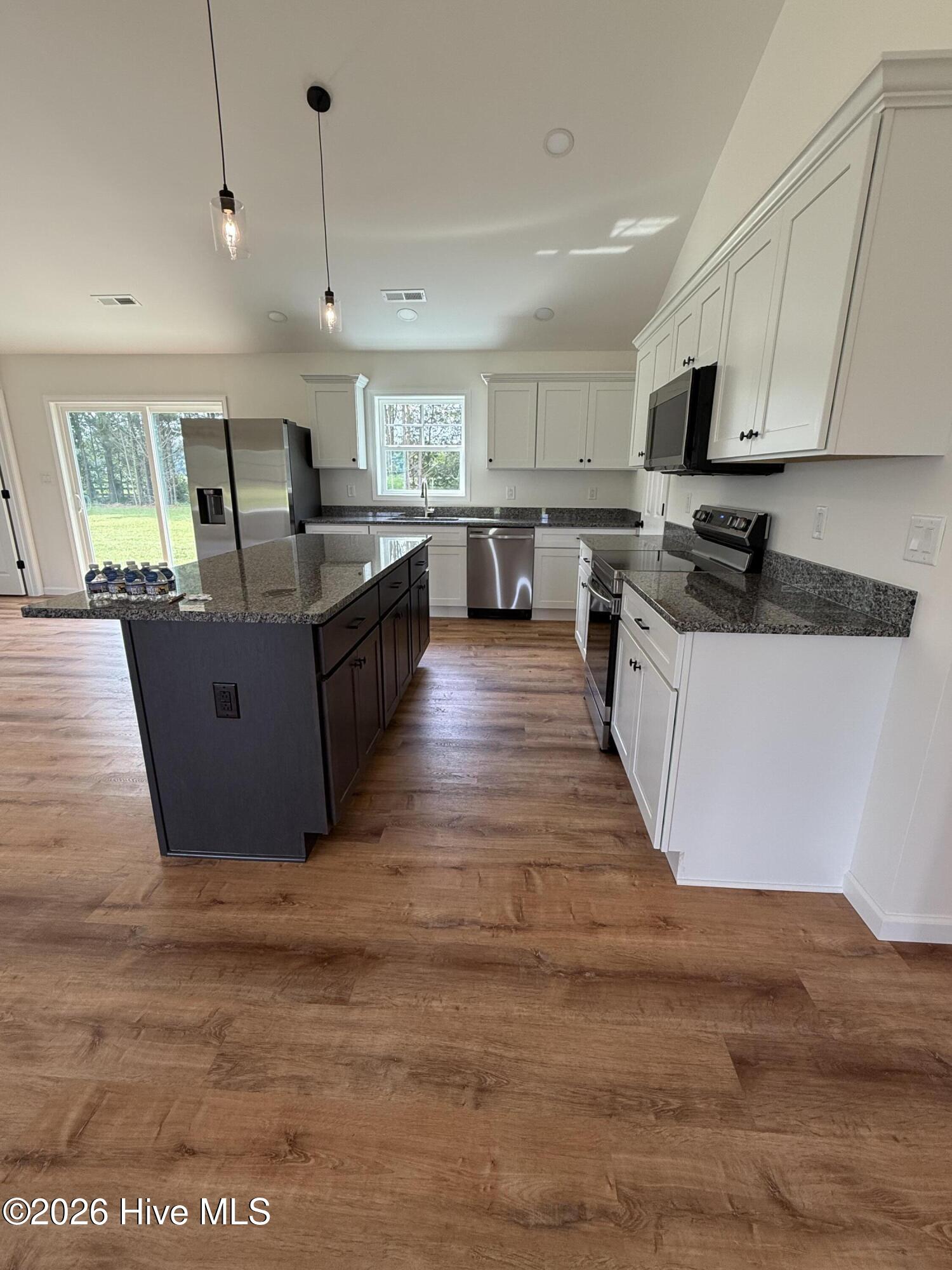 287 Windswept Way Property Photo 4
