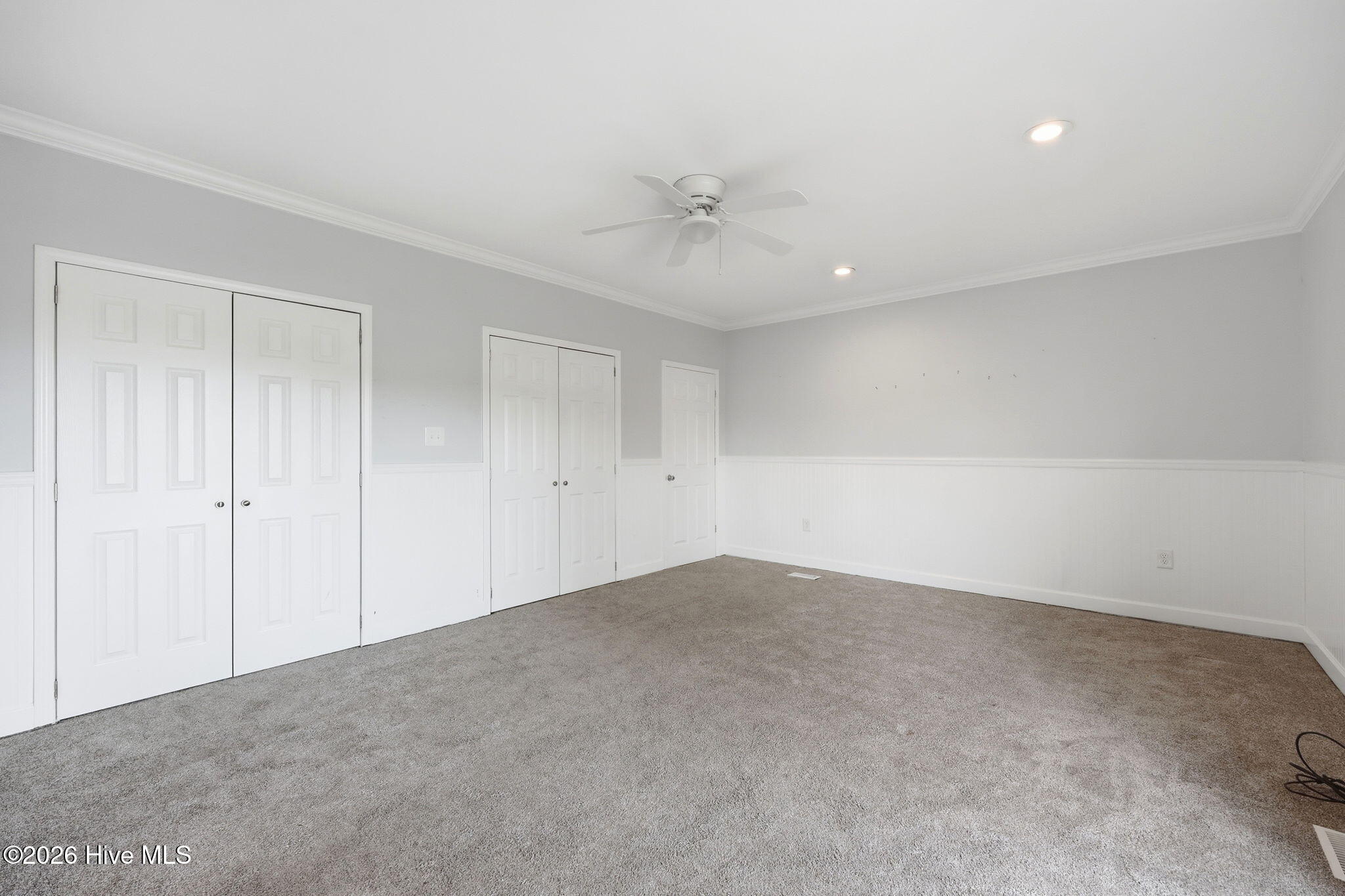 220 Club Point Drive Property Photo 36