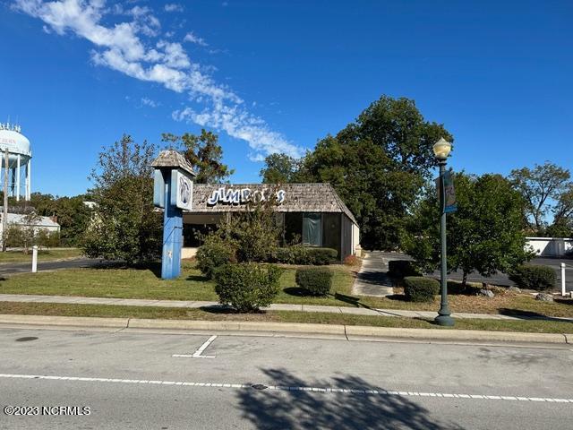 714 Broad Street Property Photo 1