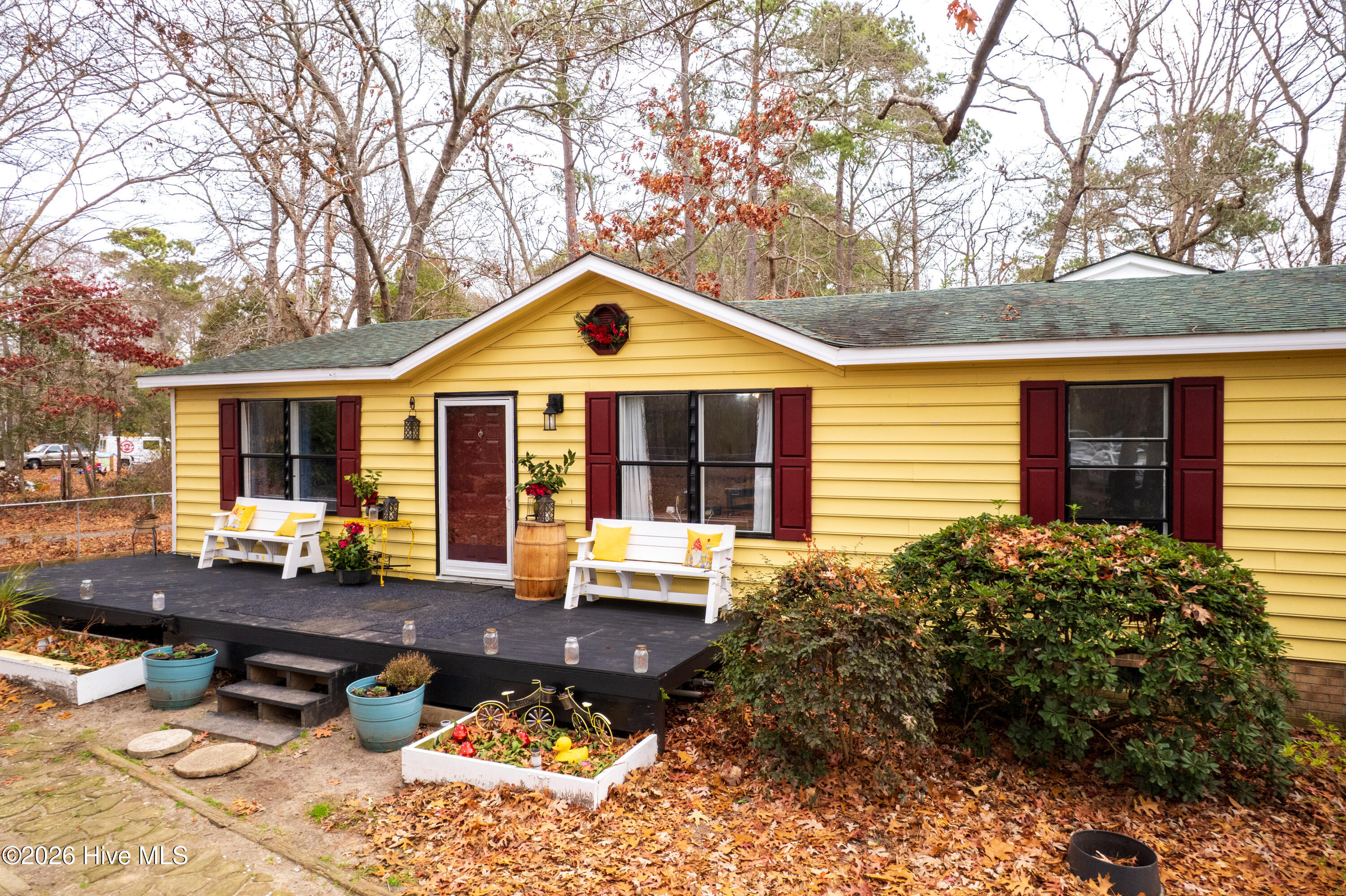 559 Grandy Road Property Photo 2