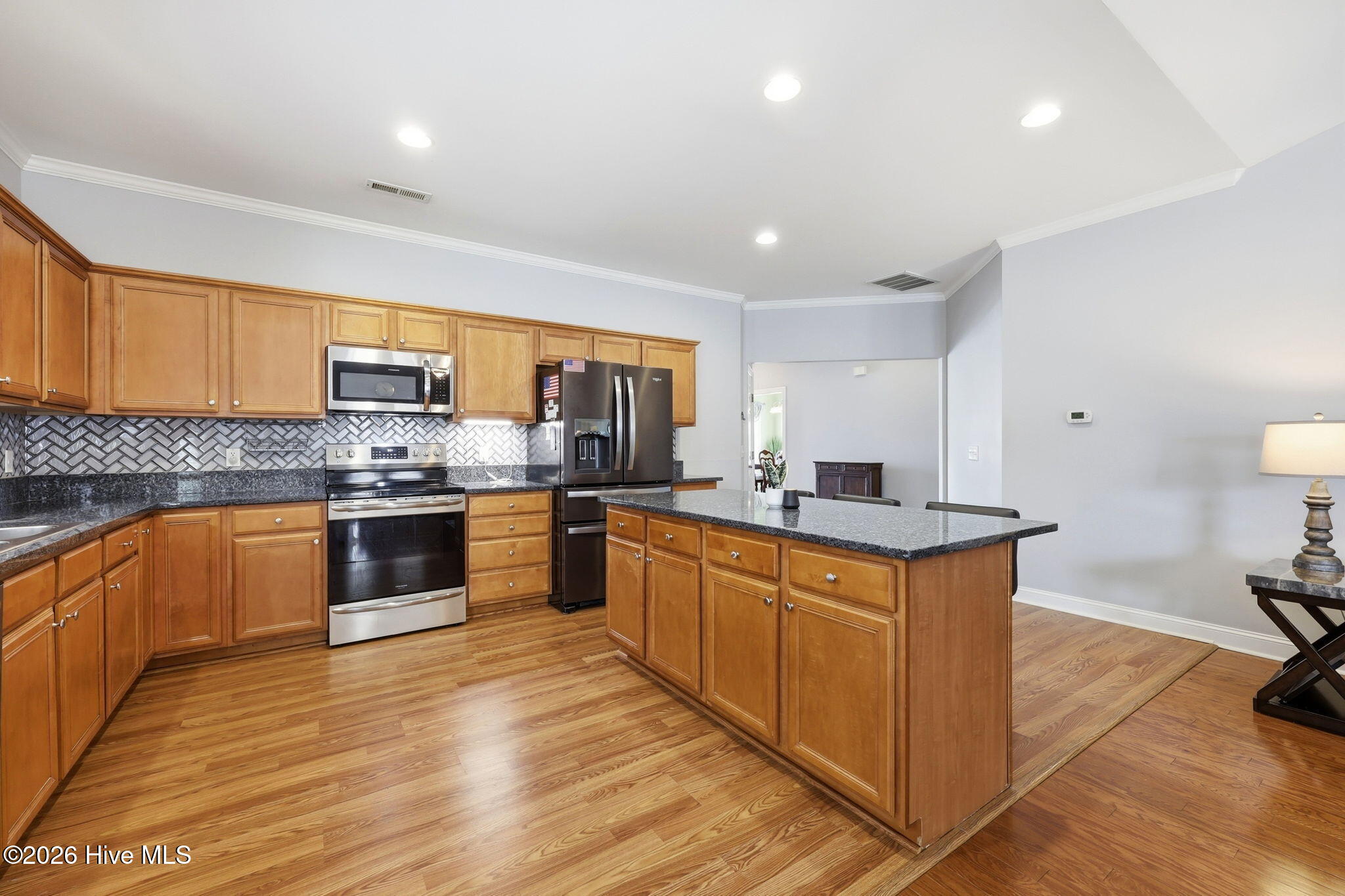 932 Dearborn Court Property Photo 8