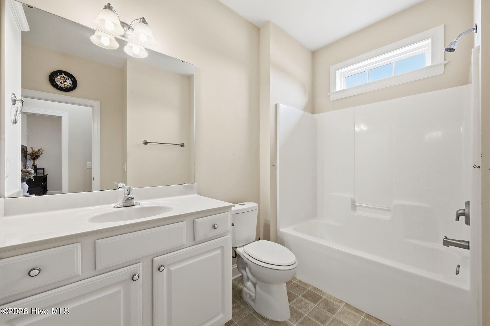 932 Dearborn Court Property Photo 33