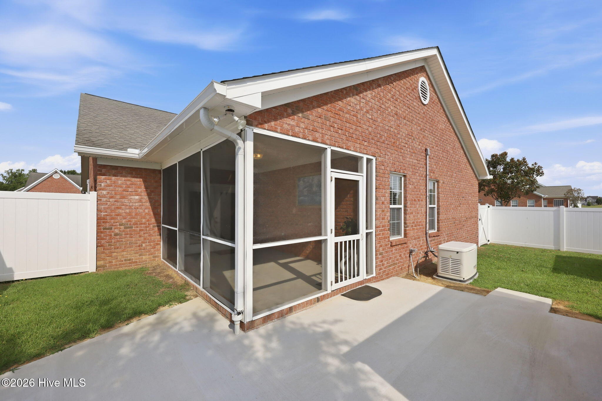932 Dearborn Court Property Photo 37