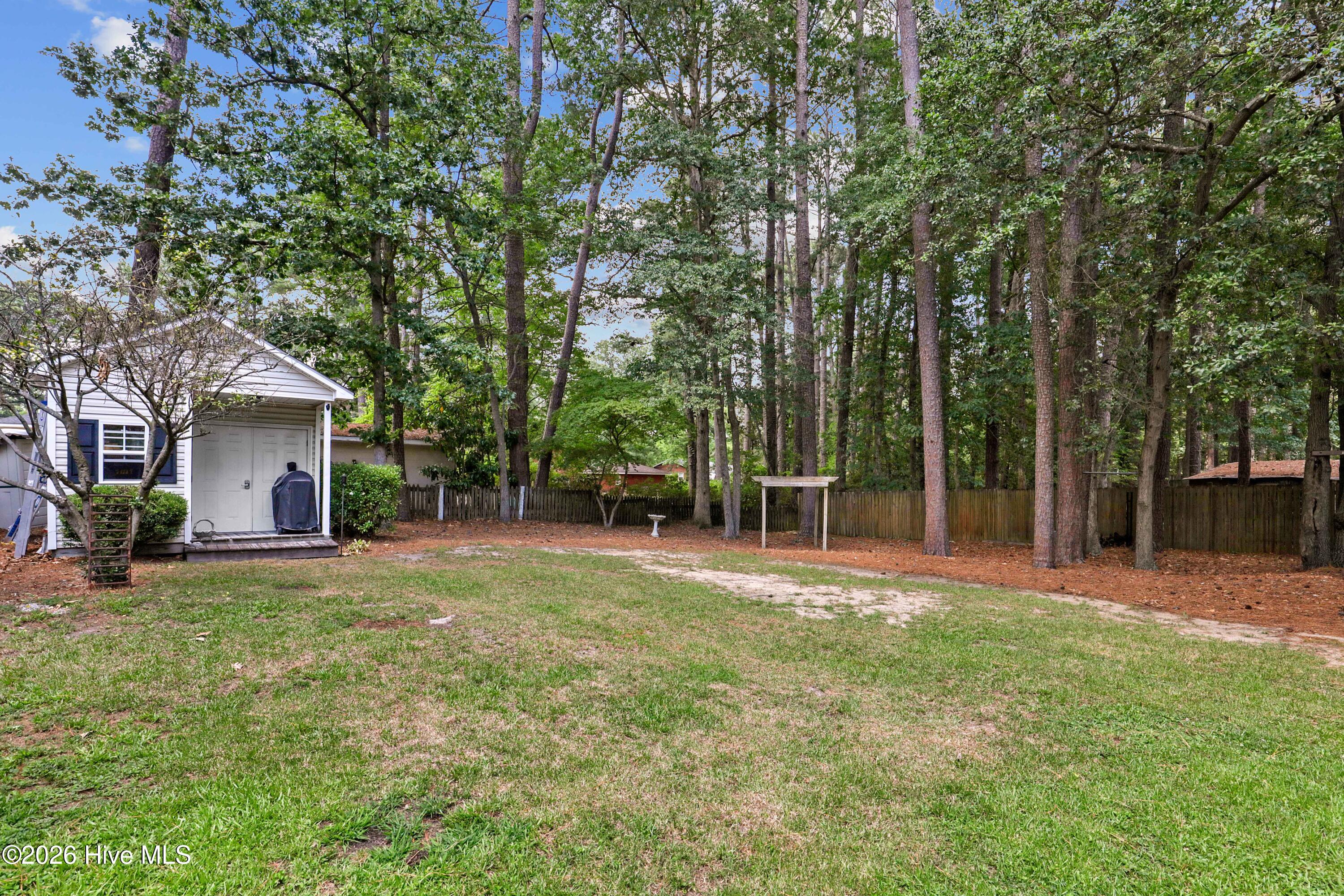 1704 Ridgeway Street W Property Photo 26