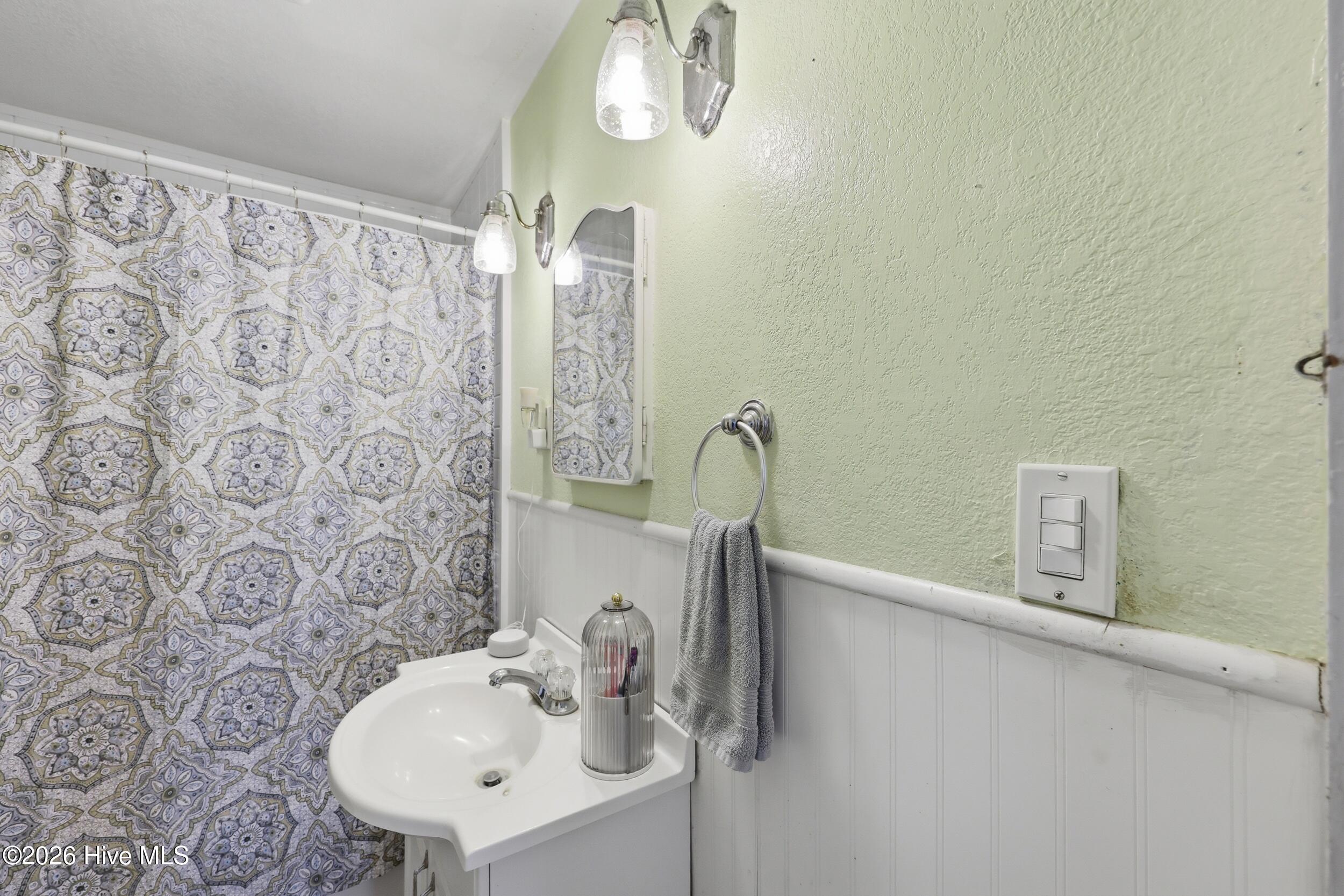 1009 Us Hwy 158 W Property Photo 38