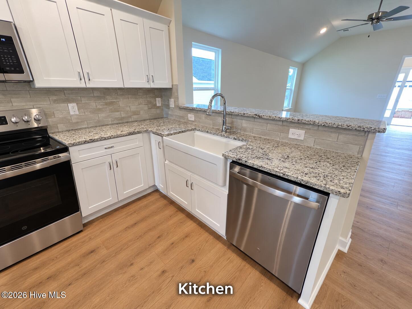 8219 Snelling Drive Property Photo 10