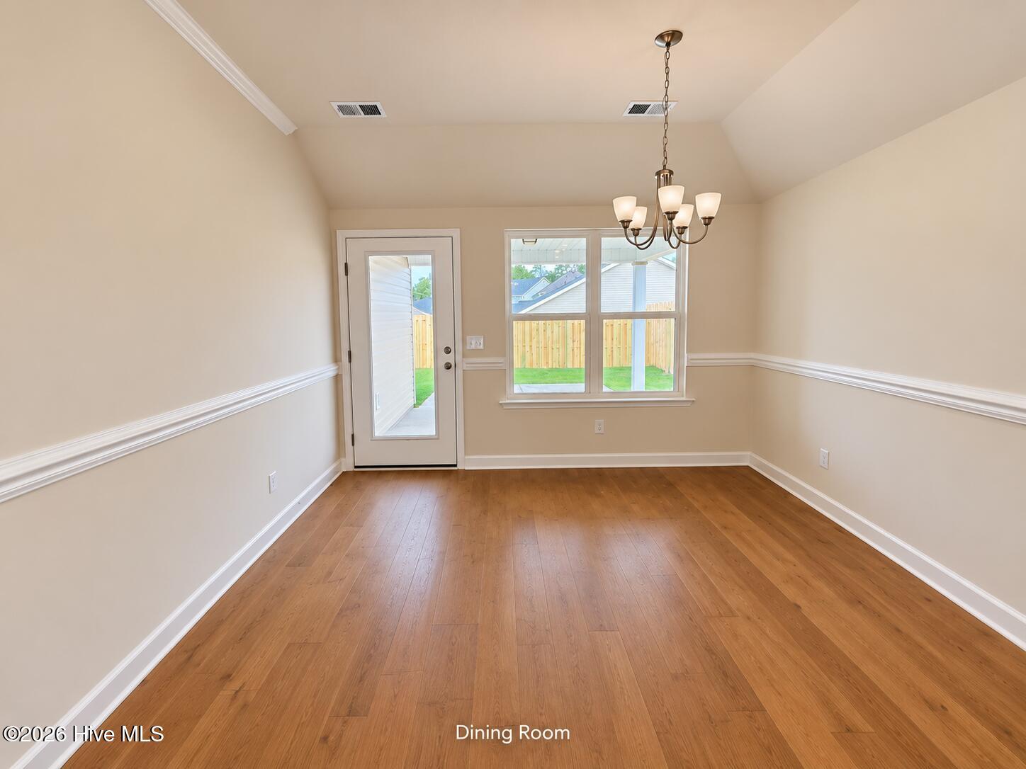 8219 Snelling Drive Property Photo 15