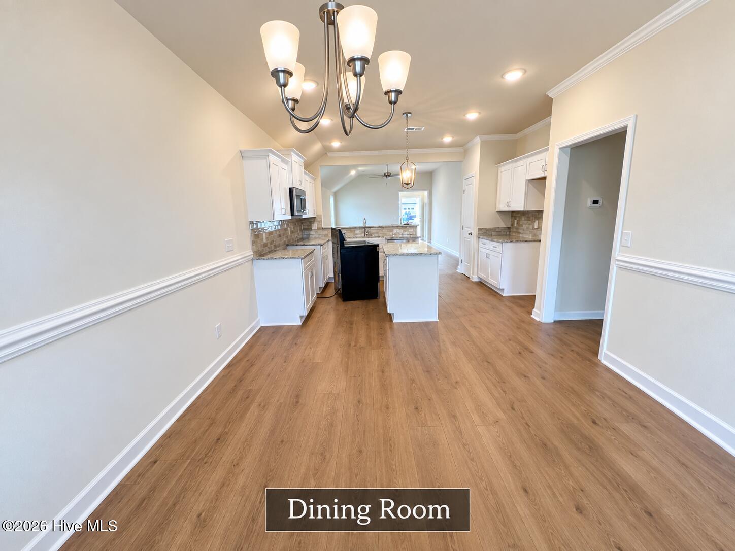 8219 Snelling Drive Property Photo 16