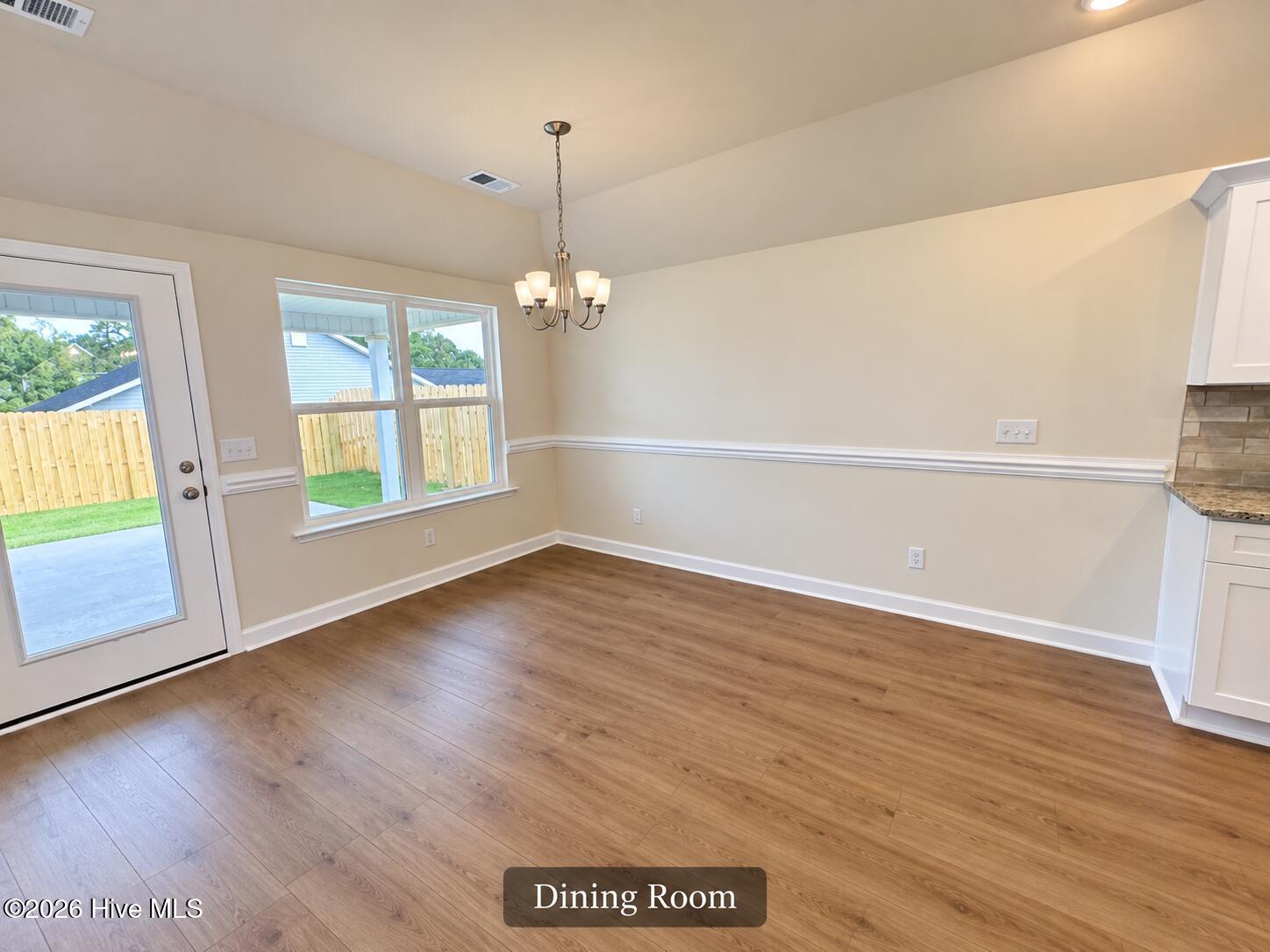 8219 Snelling Drive Property Photo 17