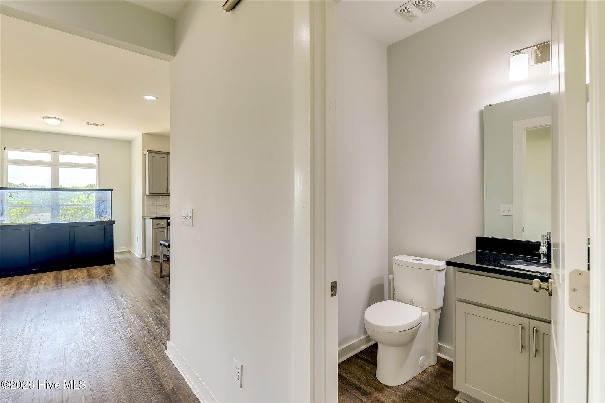 453 Bridle Path Road Property Photo 15